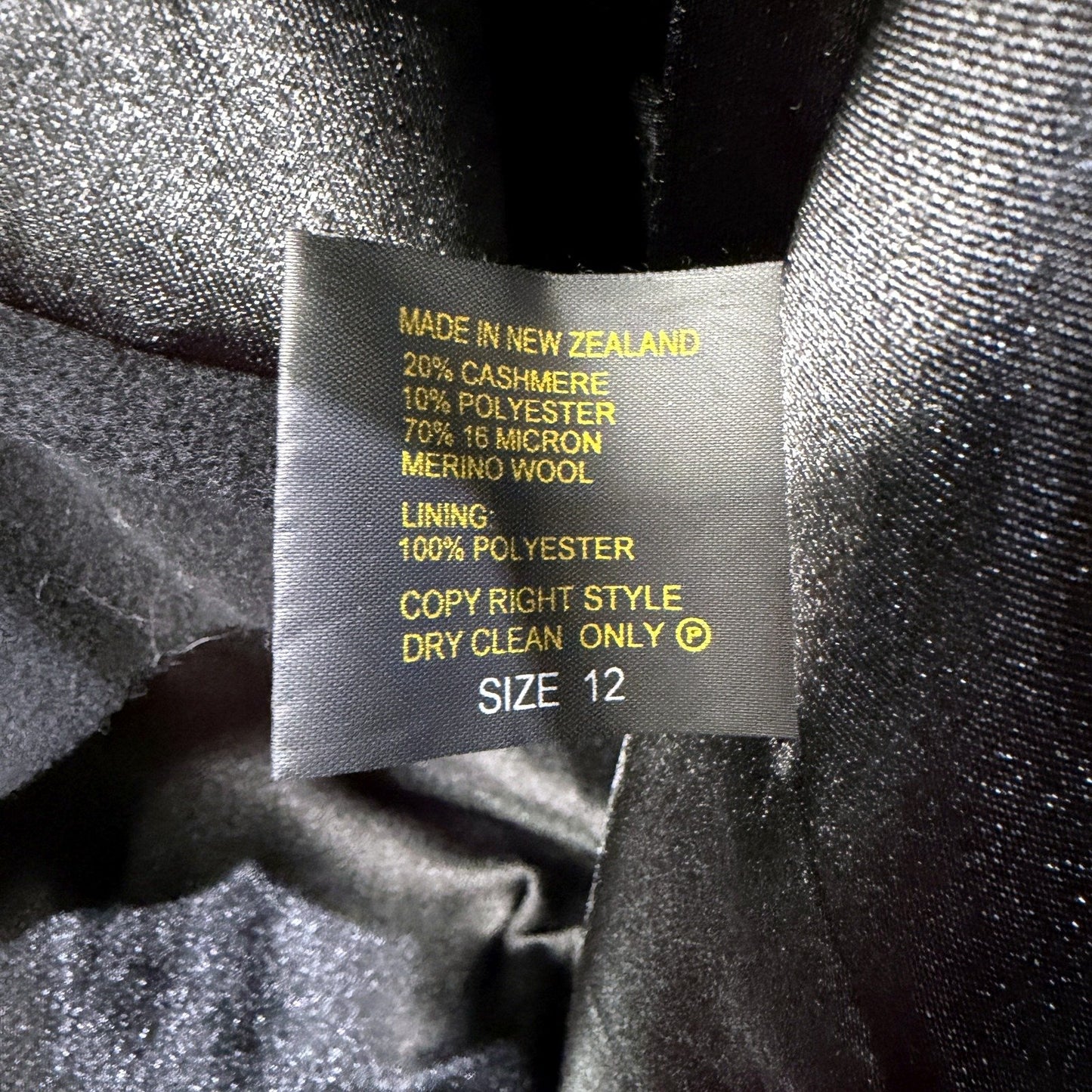 Graff Womens Merino Wool Cashmere Blend Coat in Black, Size 12
