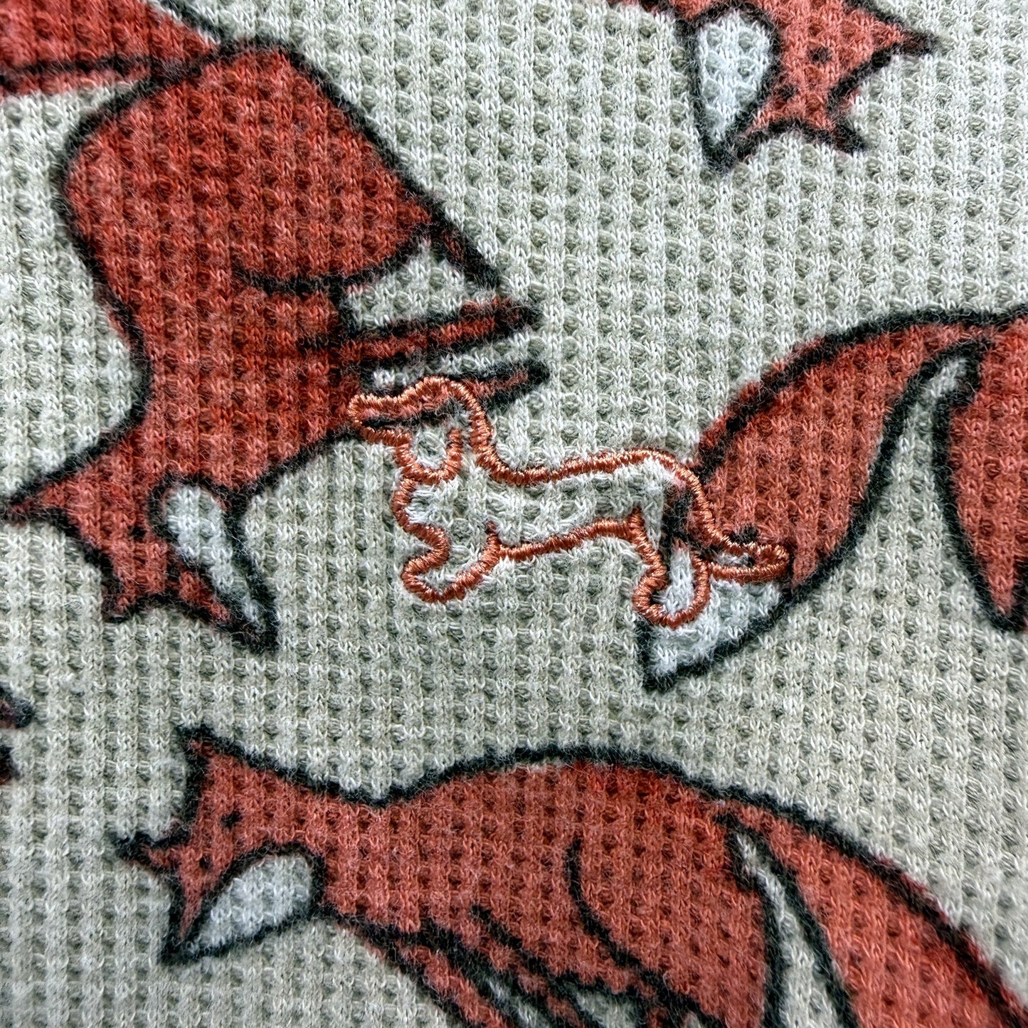 Peter Alexander Boys Waffle Knit Fox Print 2-Piece Pajama Set Beige/Red Foxes