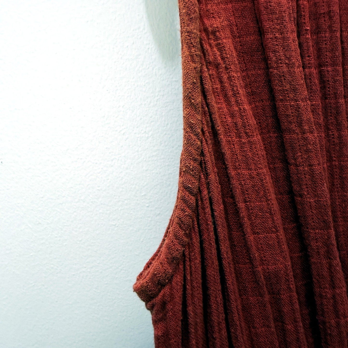 Country Road Women's Ruffled Neckline Maxi Rope Dress in Red, Size 10 - Elegant
