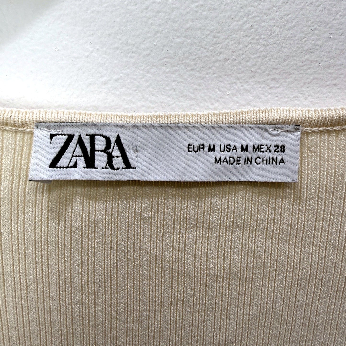Zara Womens Ribbed Knit Maxi Dress in Cream - Comfortable Casual Style Size M