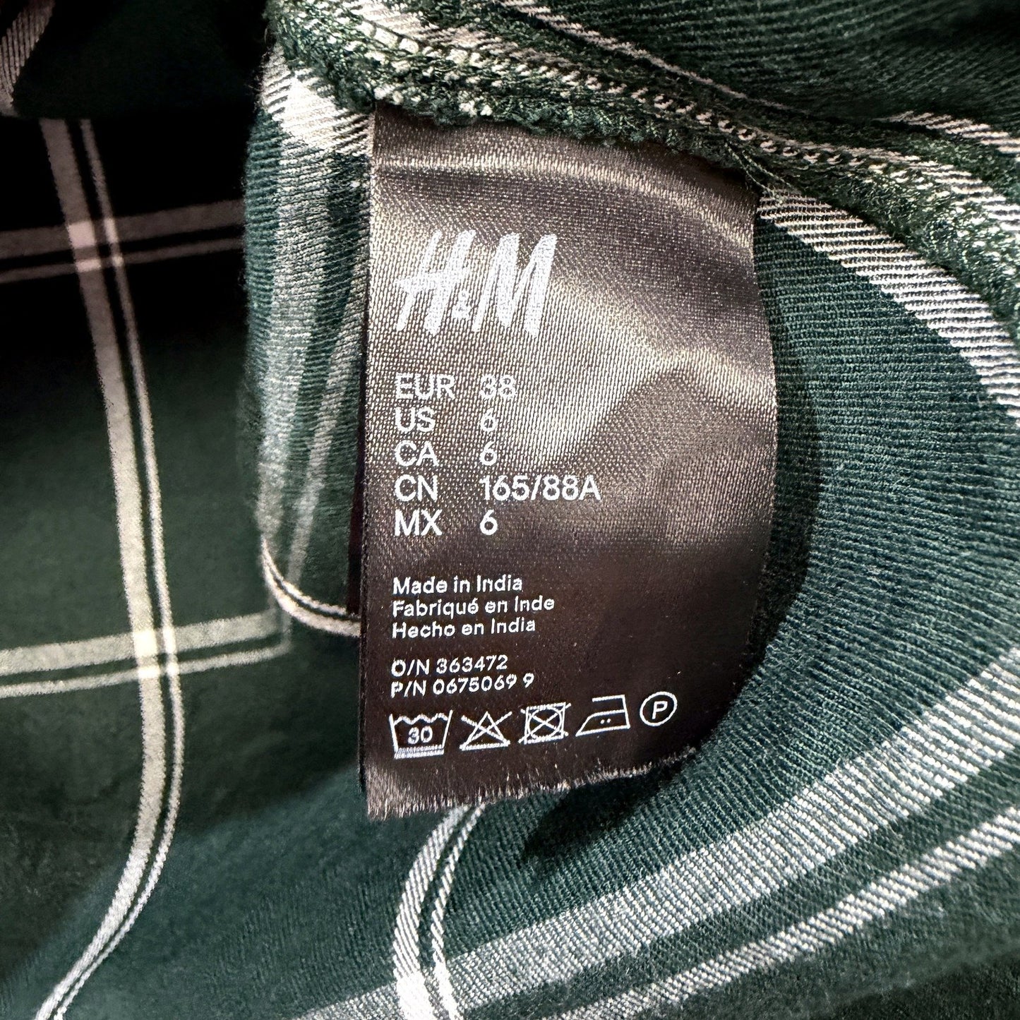 H&M Womens Green Plaid Button-Down Shirt - Casual Comfortable Fit Size 10