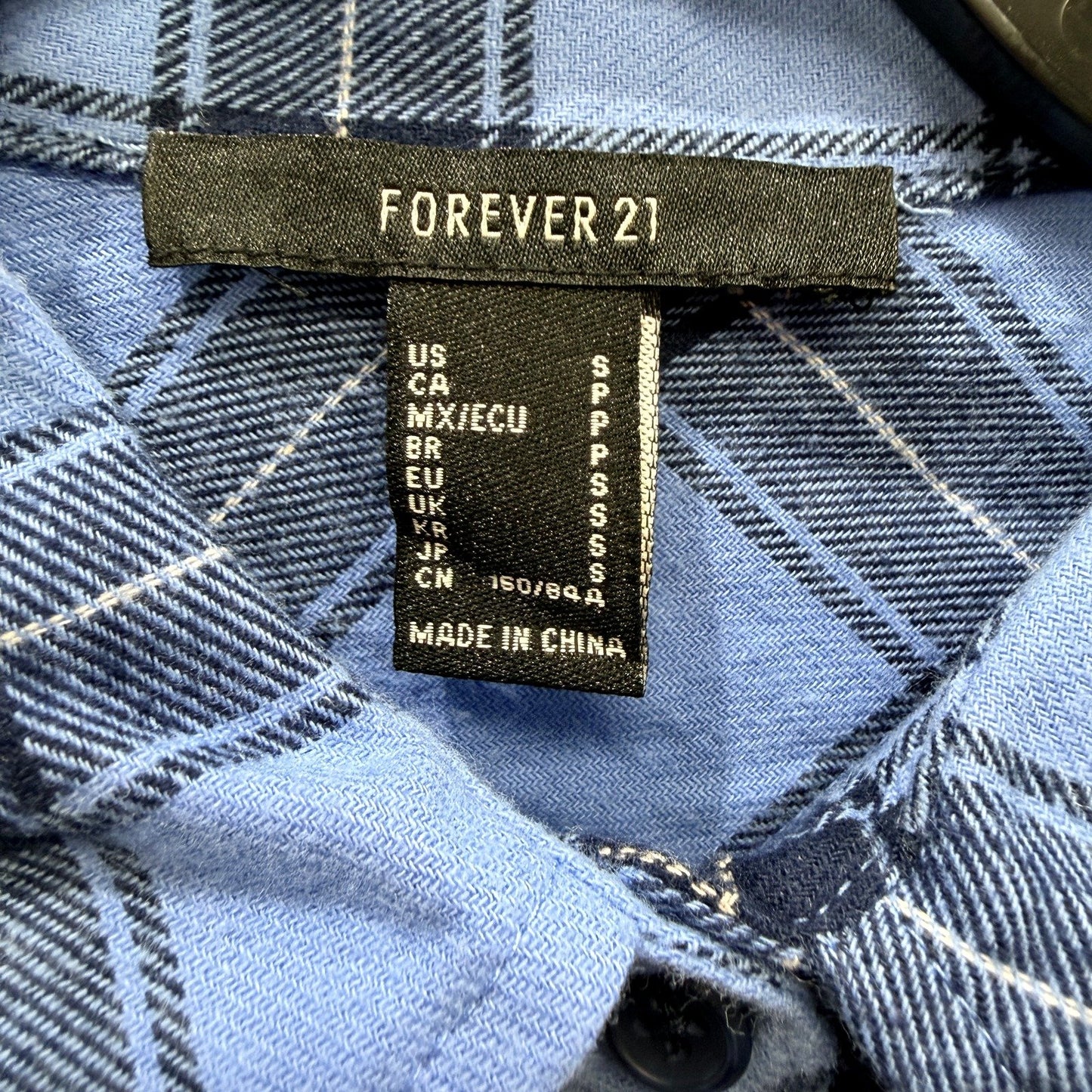 Forever 21 Womens Plaid Button-Down Casual Shirt in Blue and Black, Size S
