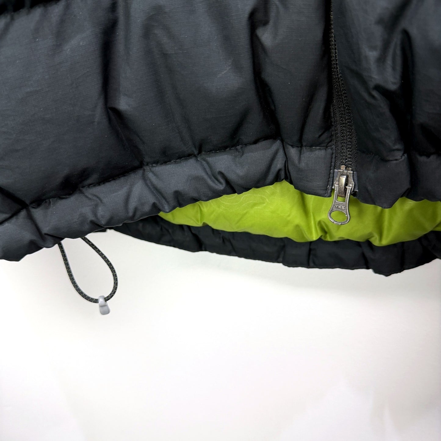 Kathmandu Mens Duckdown 550 Puffer Jacket Black Lightweight Packable Size L