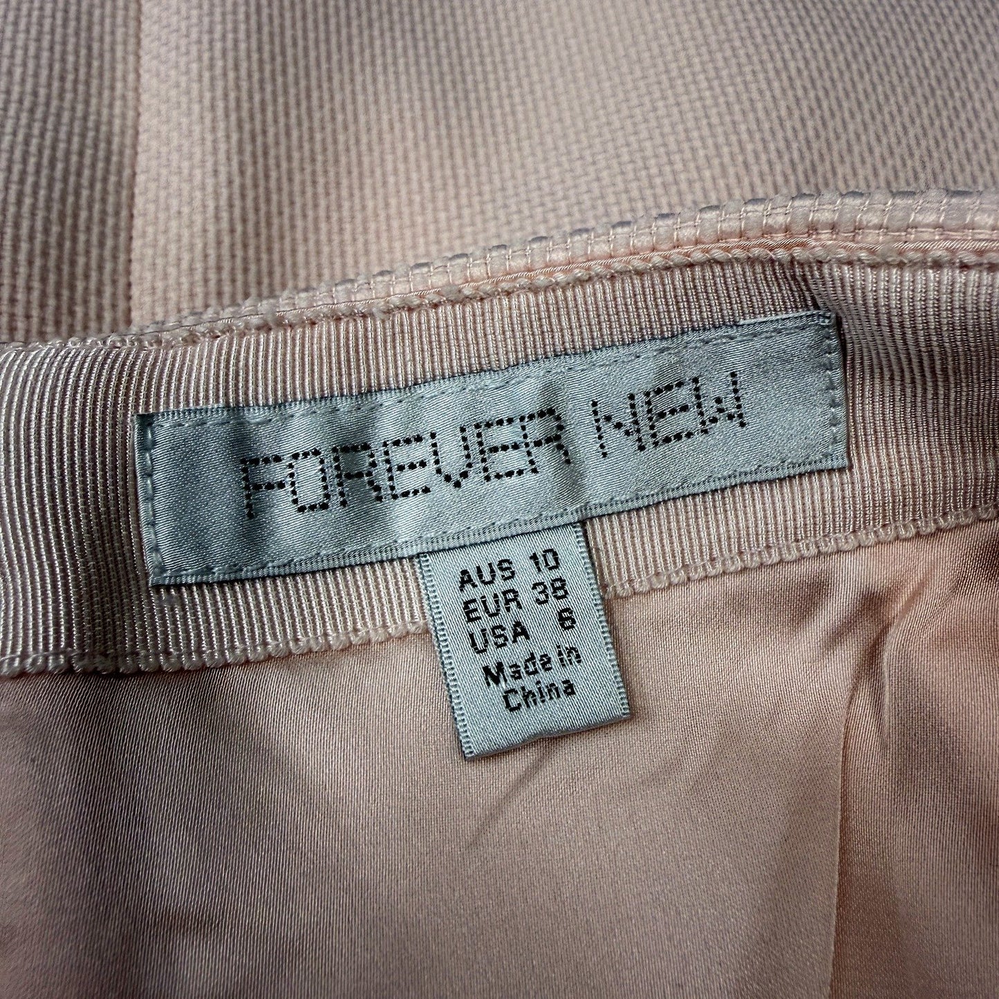 Forever 21 Womens Textured Mini Skirt with Zipper in Pink, Size 10 NEW