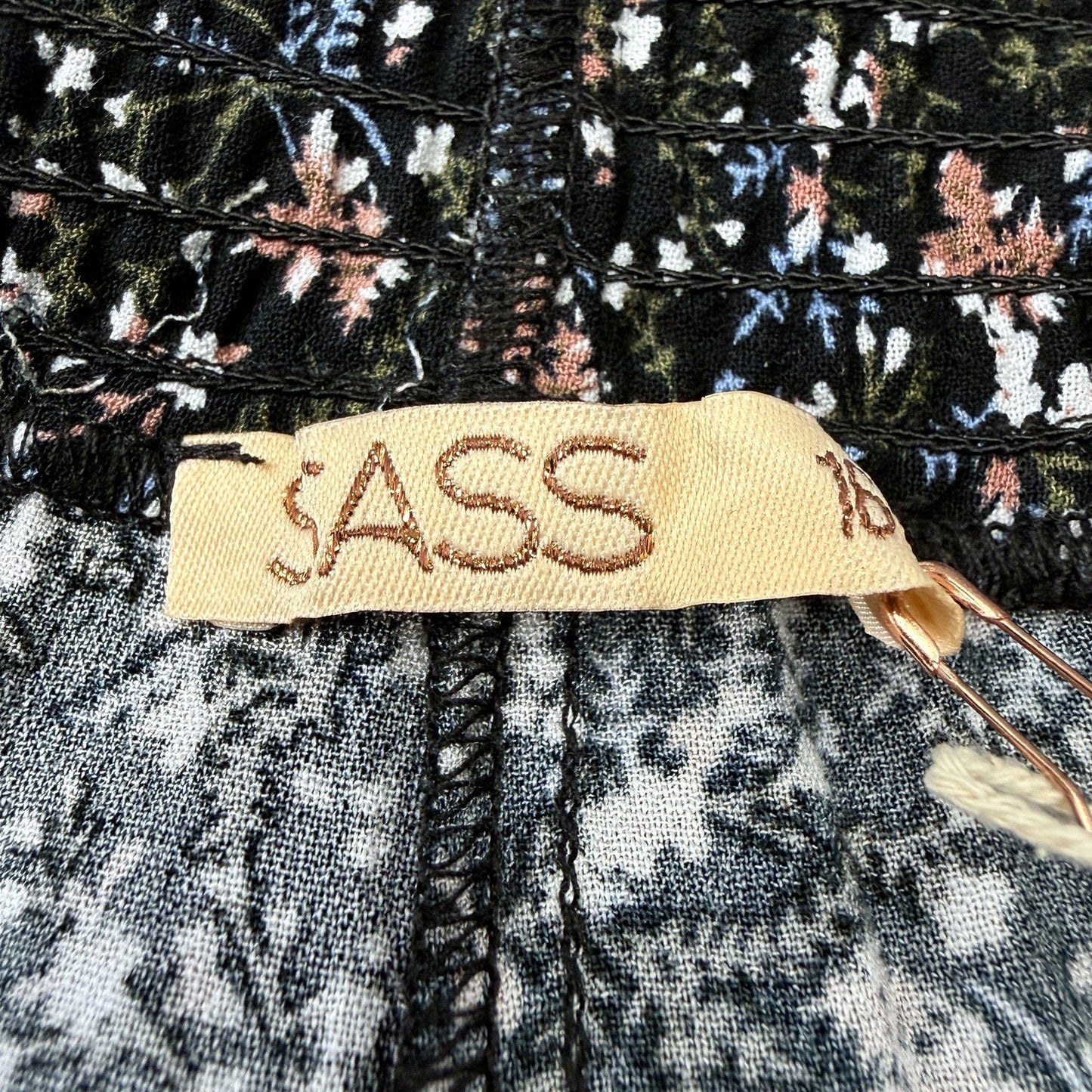 Sass Womens Ada Pant in Ditsy Floral Print with Stretchy Waist, Size 16 NEW