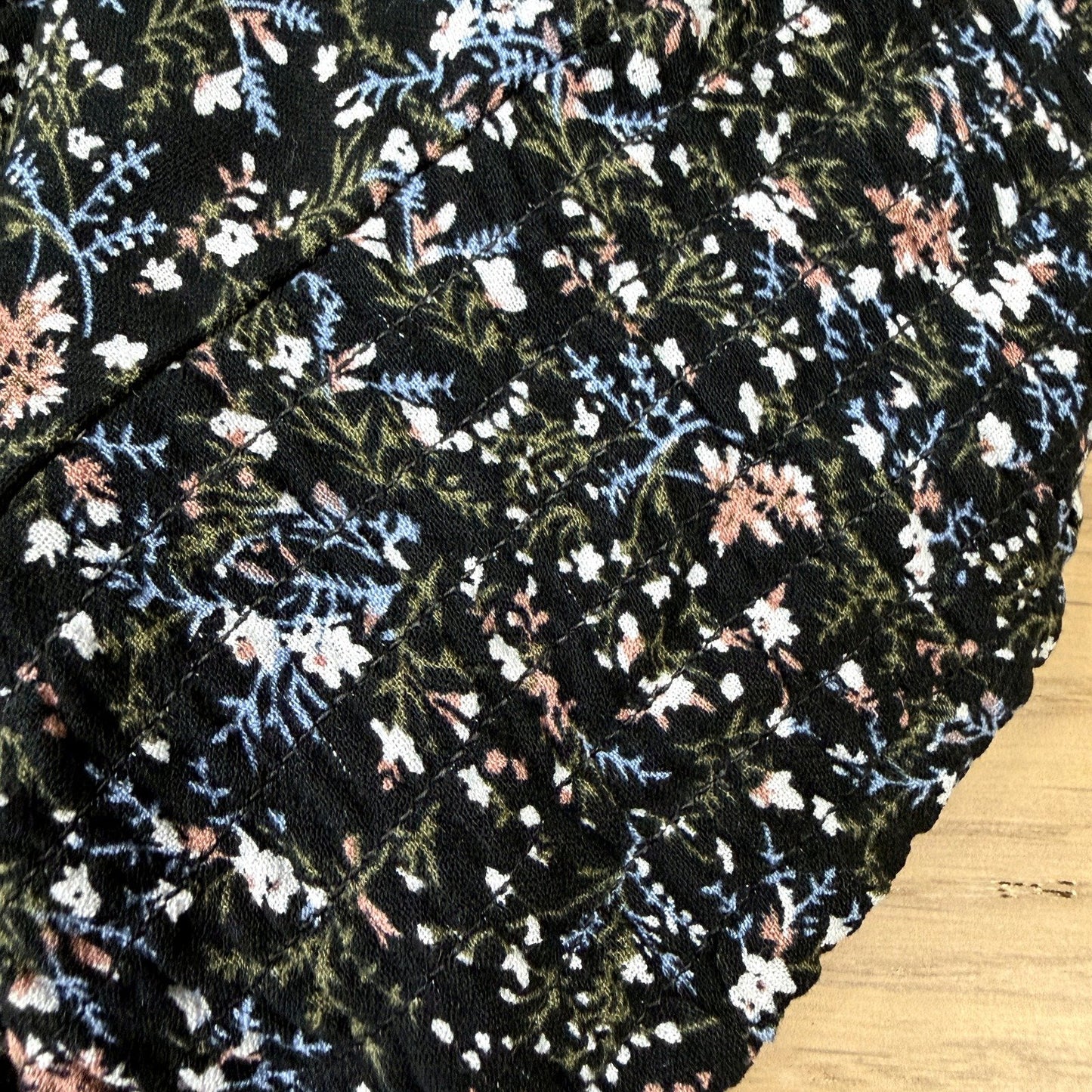 Sass Womens Ada Pant in Ditsy Floral Print with Stretchy Waist, Size 16 NEW