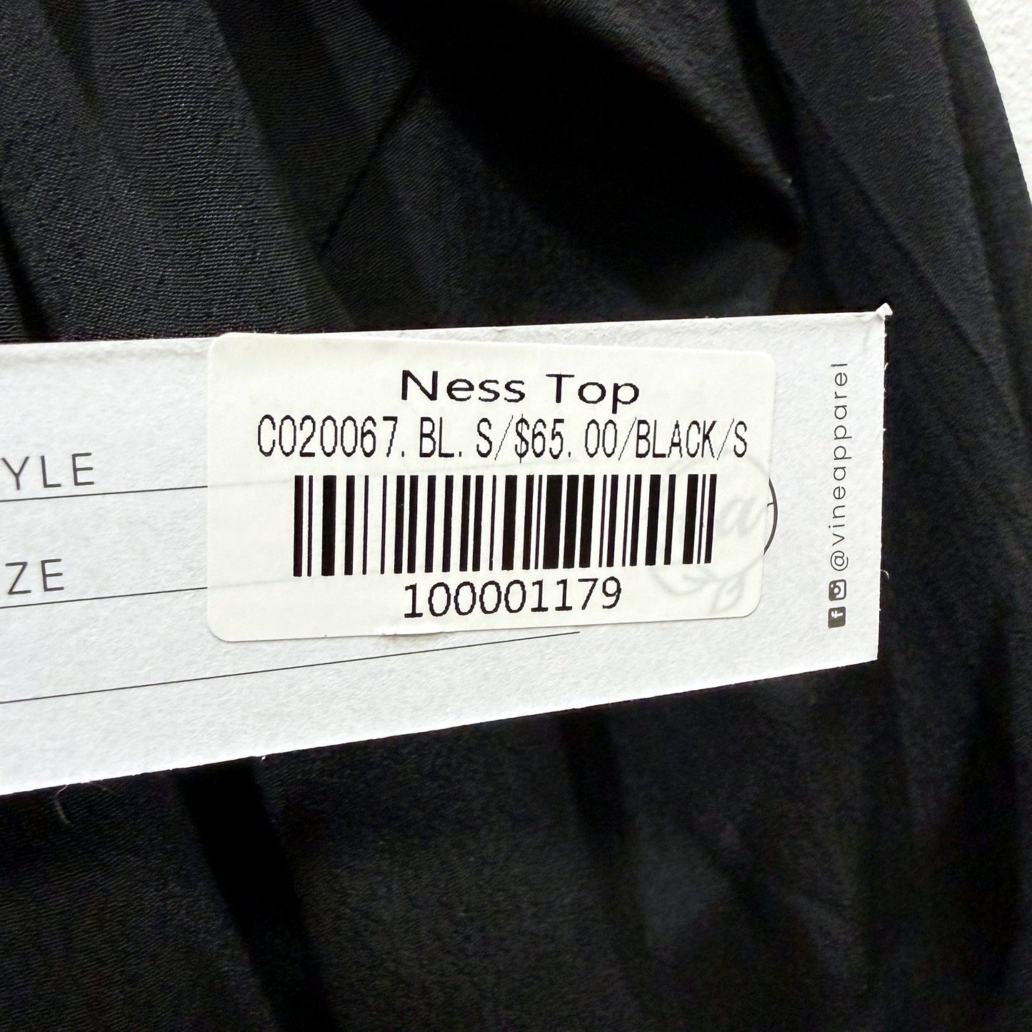 Vine Apparel Womens Loose Flowy Ness Top Blouse in Black, Size S NEW