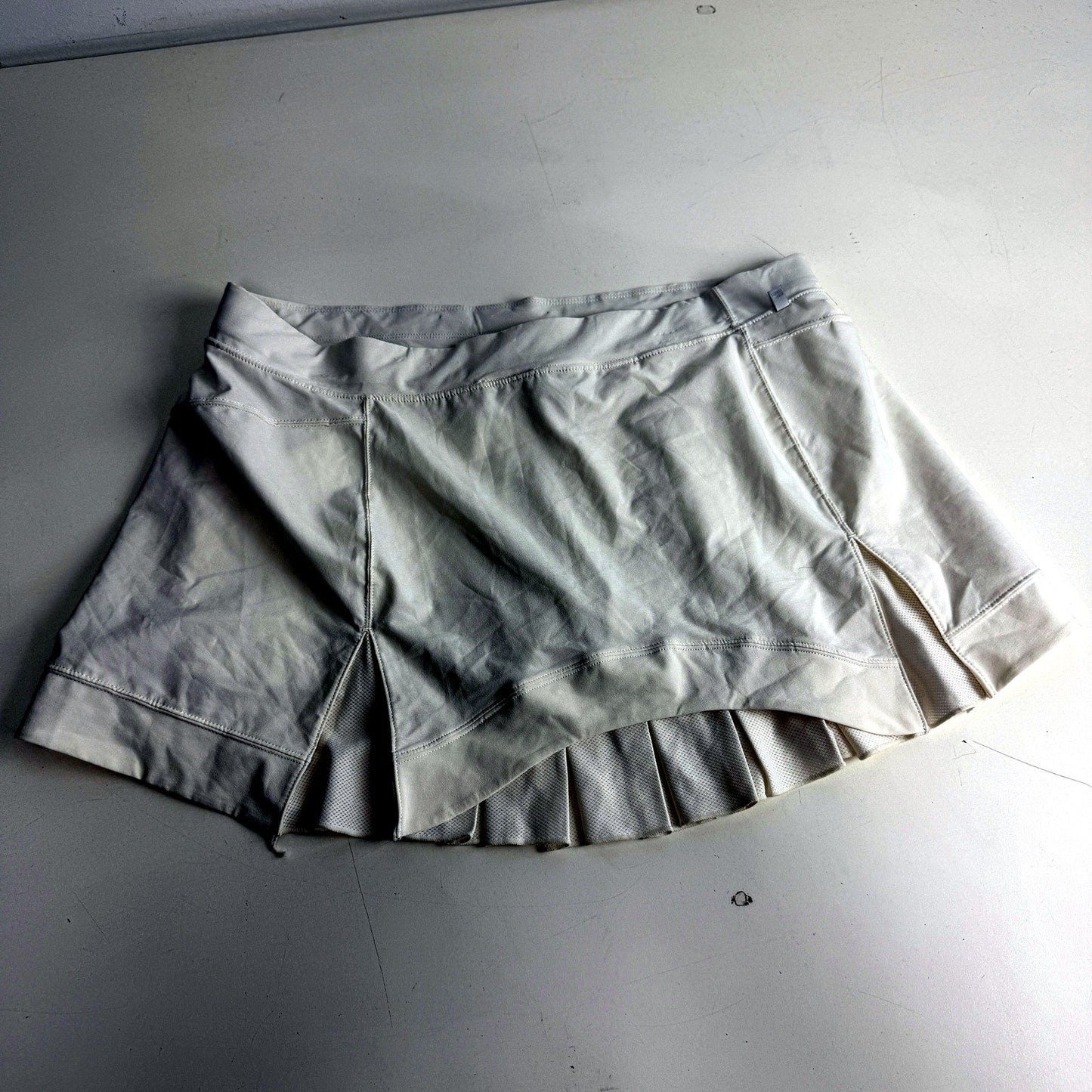 Nike Womens White Pleated Tennis Skort with Moisture Wicking, Size L