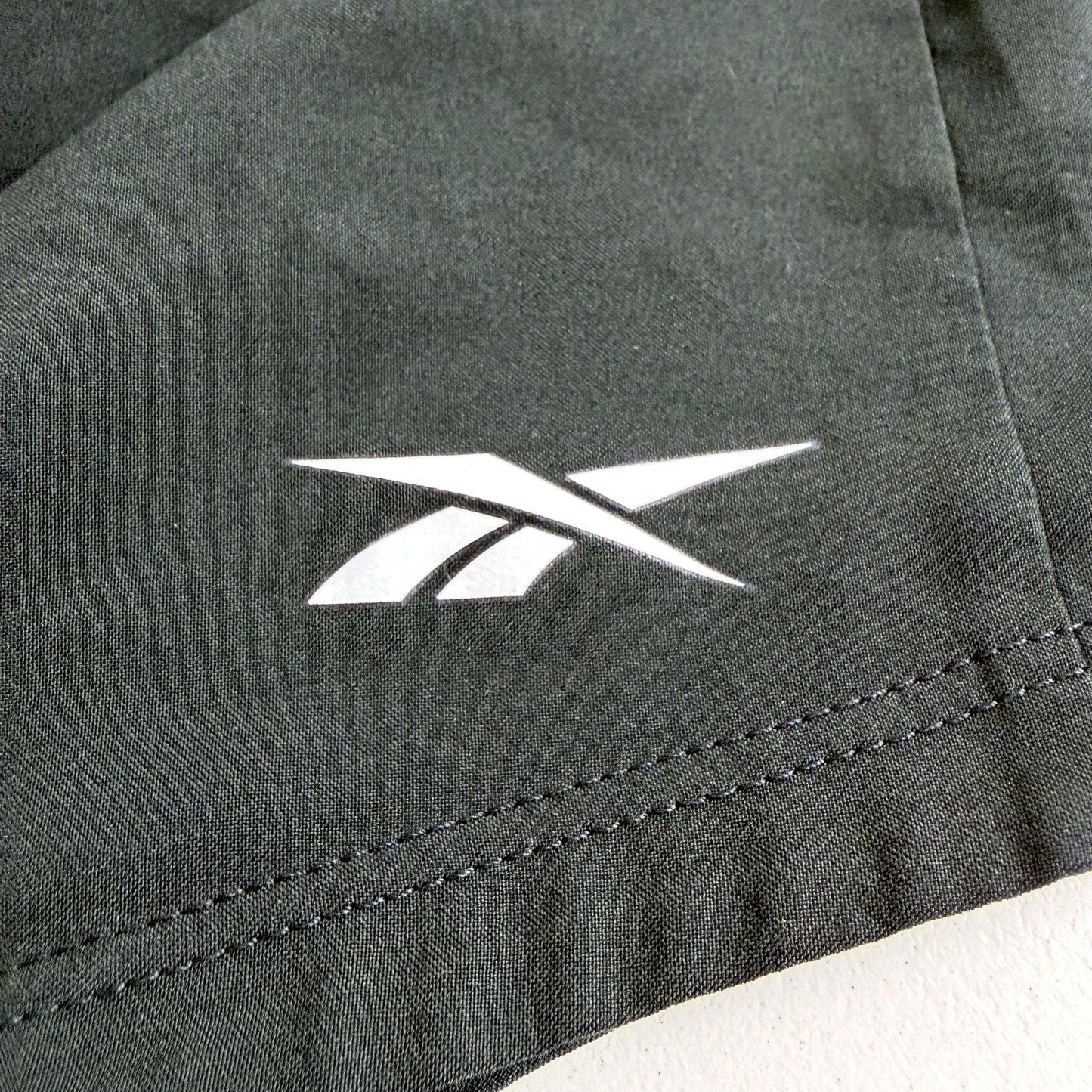 Reebok Womens Athletic Shorts Black Polyester Size M Ukuran M/35-40