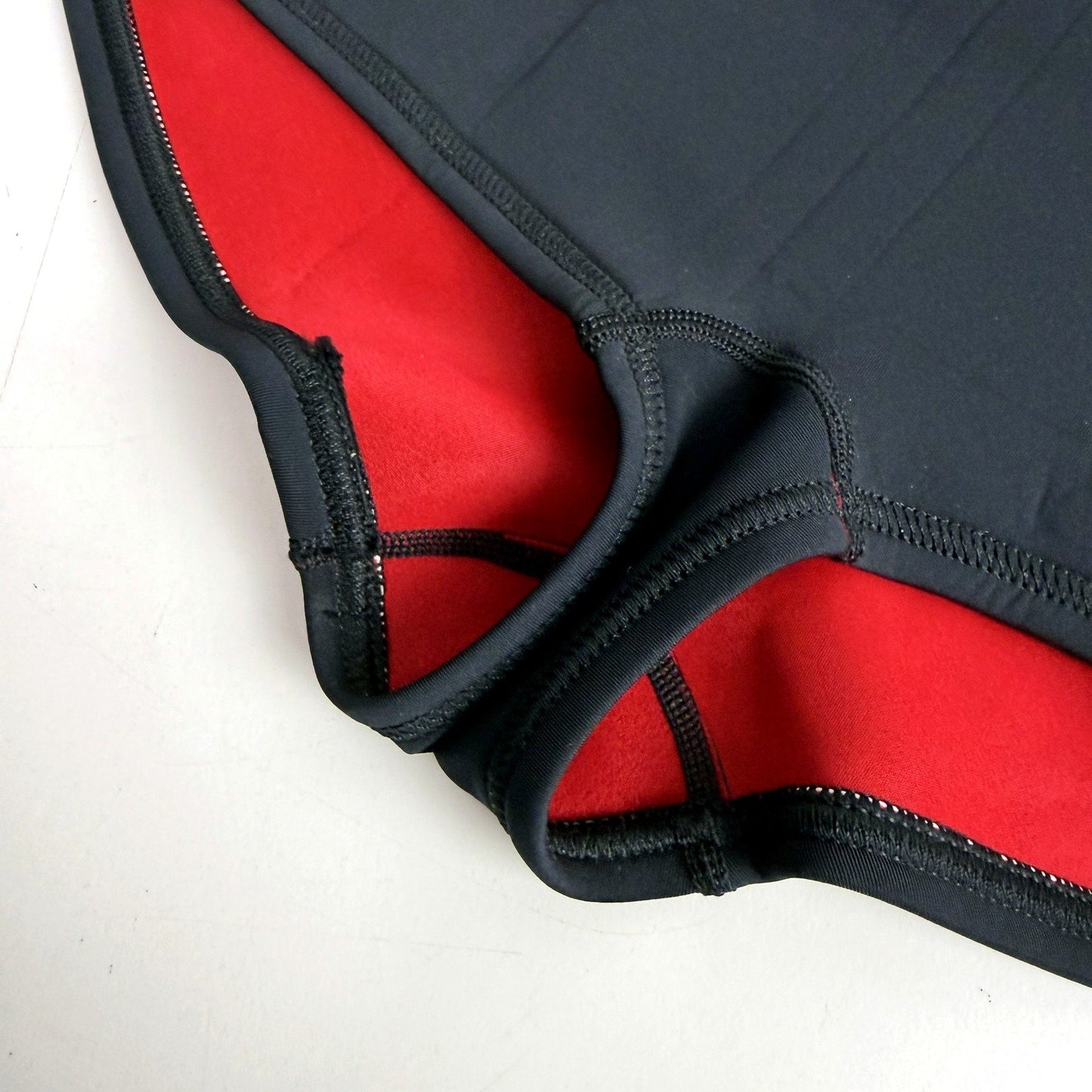 Roxy Womens Neoprene Wetsuit Bottoms Swimsuit Shorts Black Red Size 8/36