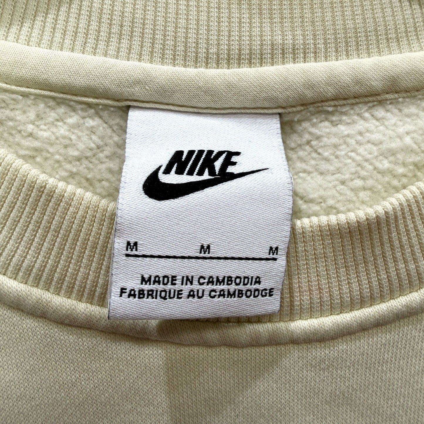 Nike Womens Beige Cotton Blend Pullover Sweatshirt for Comfortable Fit Size M