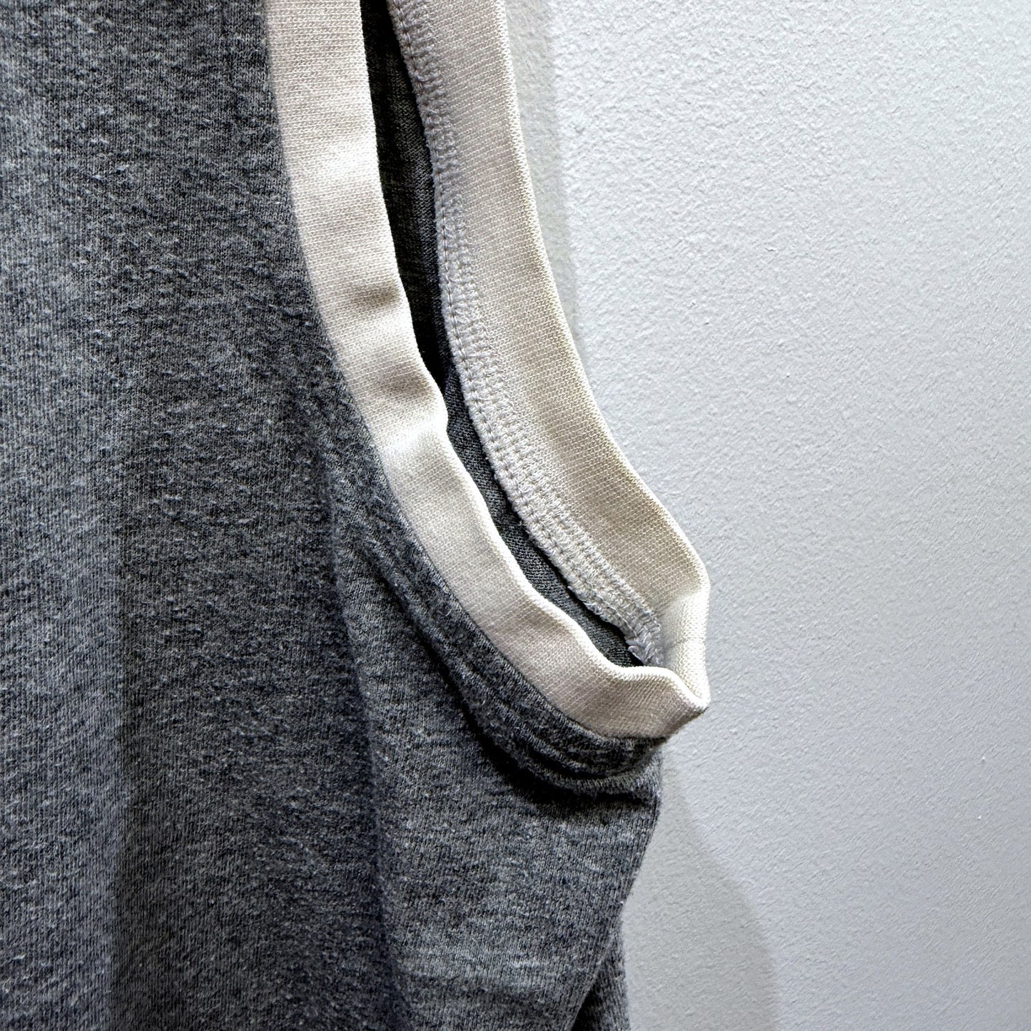 adidas Mens Gray Cotton Pullover Sweatshirt for Active Lifestyle Size M