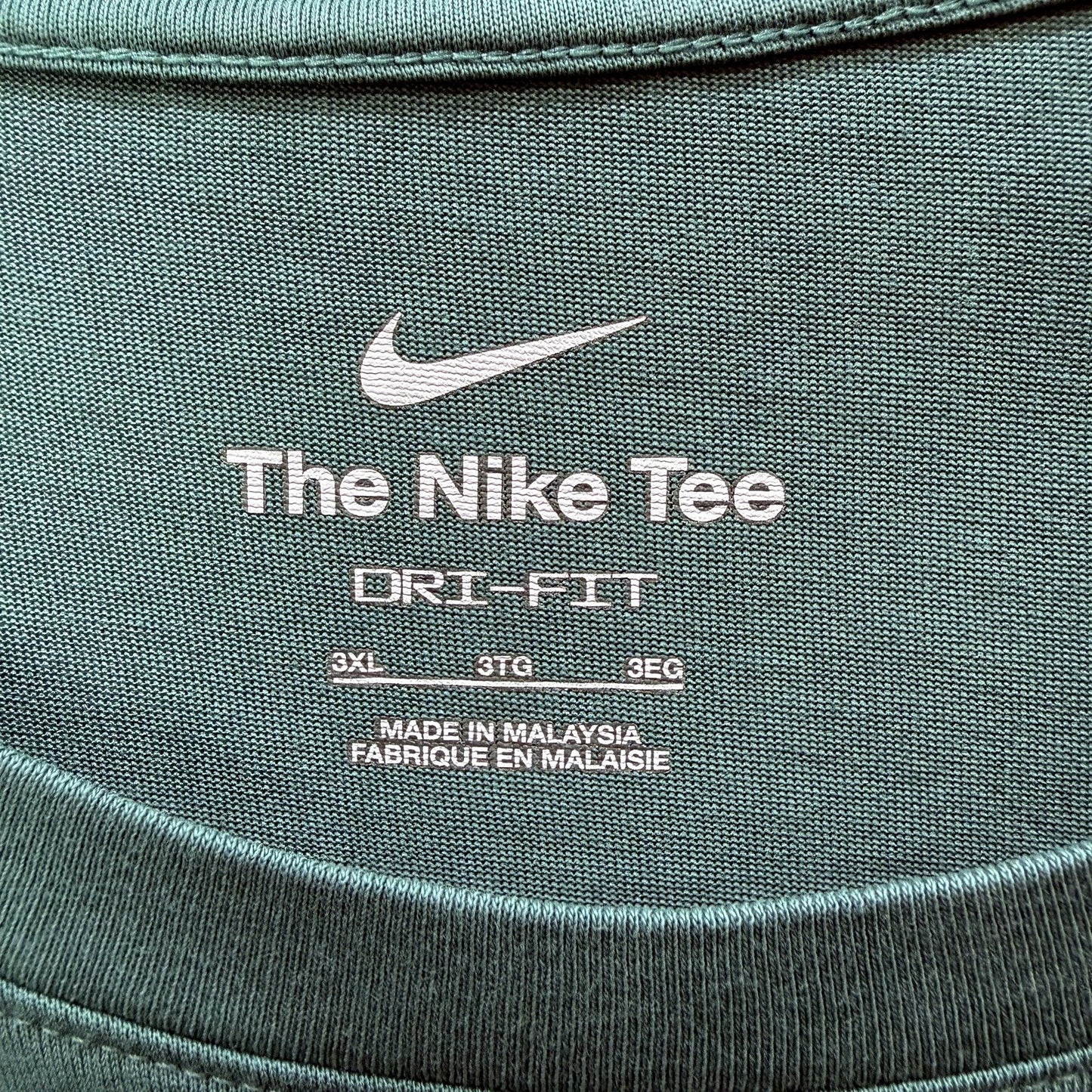 Nike Mens T-Shirt Dri-Fit Pullover Sweatshirt in Green for Extra Large NEW
