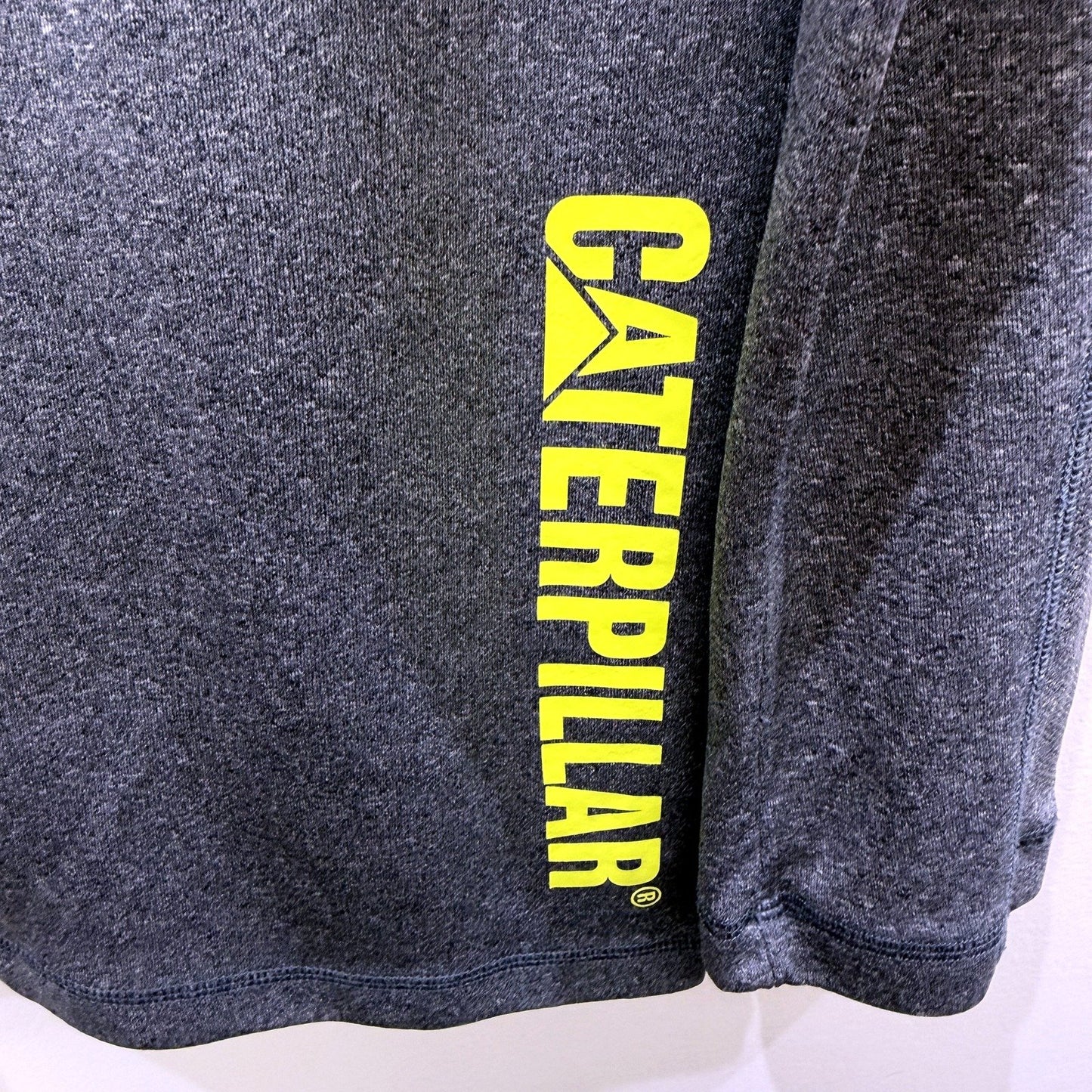 CAT Mens Charcoal Gray Pullover Activewear Sweatshirt for XS Size