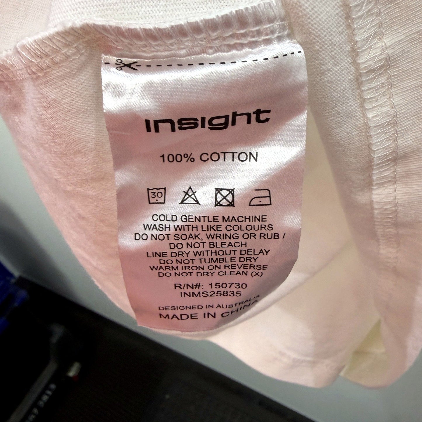 Insight Mens Graphic T-Shirt with Flame Design, White Cotton Tee, Size L NEW