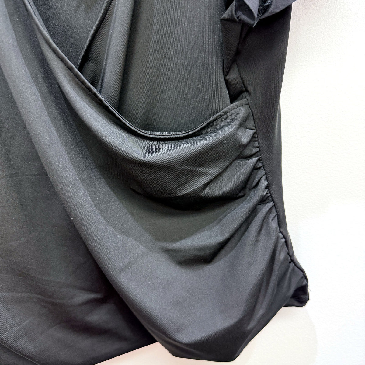 Proud Poppy Womens Ruffled Sleeve Wrap Blouse in Black, Size US 12 NEW