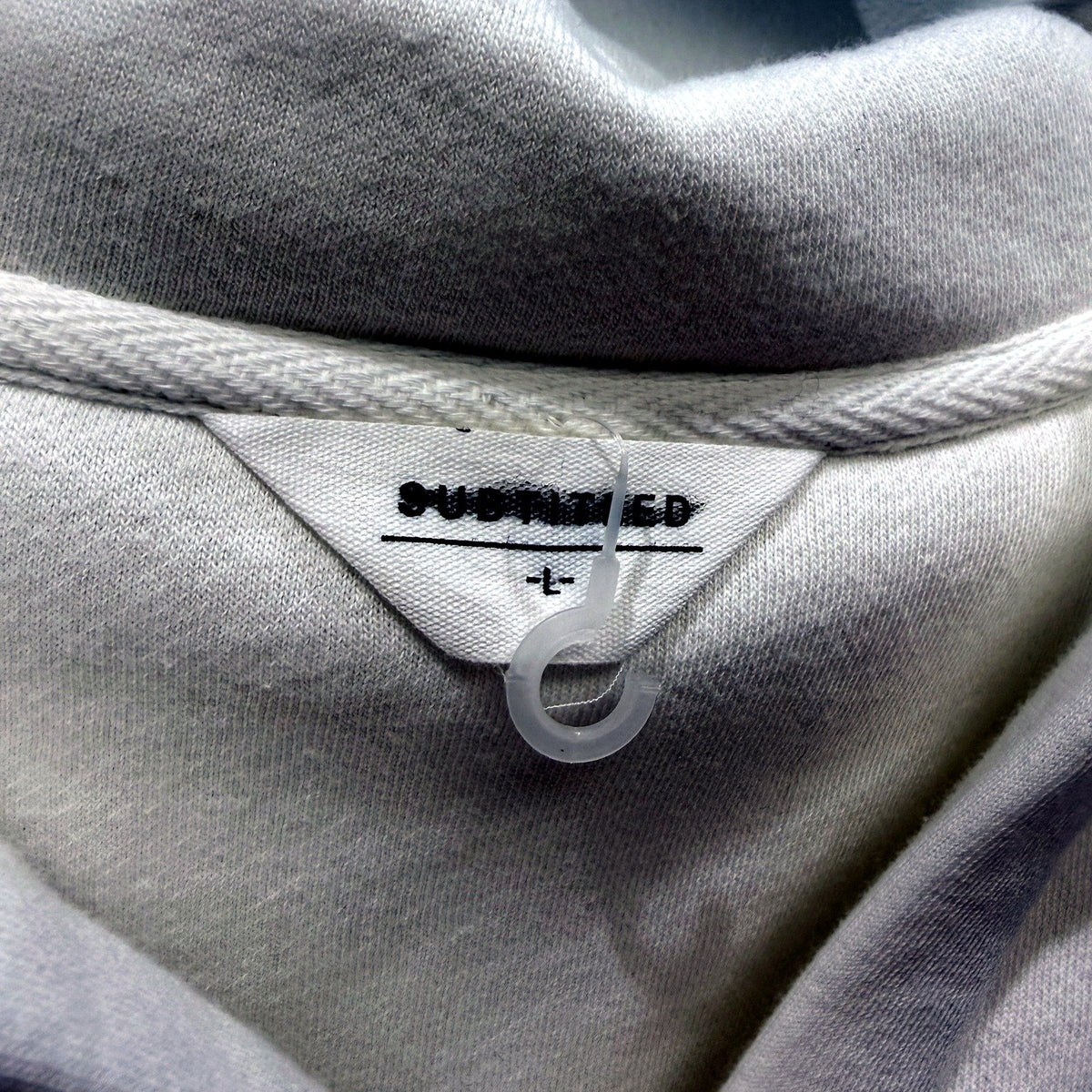 Subtitled Womens Open Collar Sweatshirt Casual Athletic White Size Large NEW