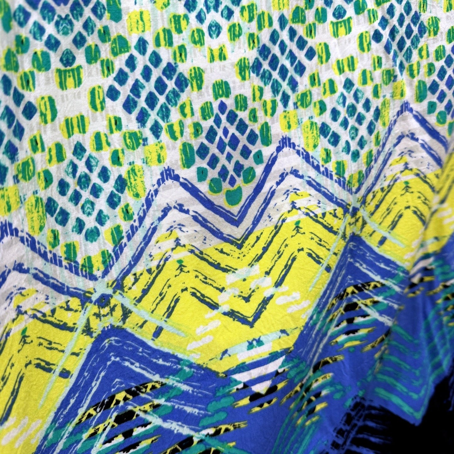 Multi Color Illusion Womens Abstract Print Sleeveless Top Rayon Size M