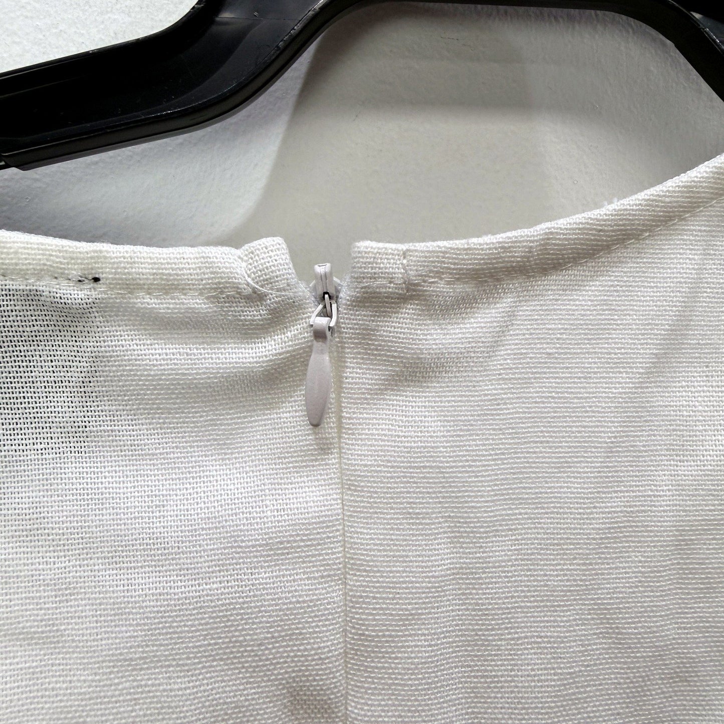 Alice in the Eve Womens Zipped Bow Mini Dress White - Size L NEW