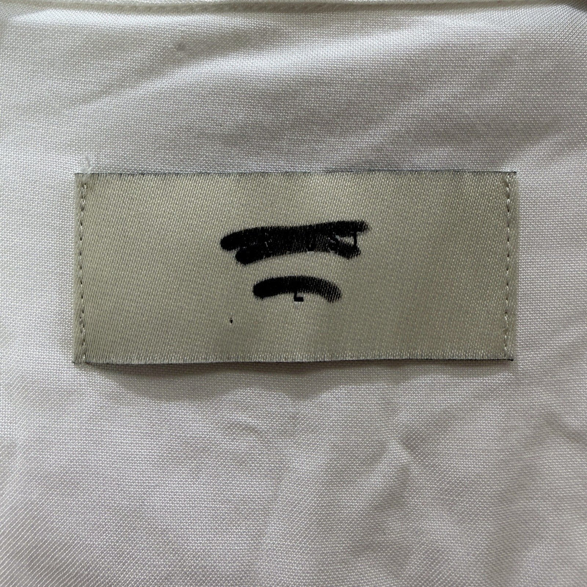 Arvust Mens Button-Down Shirt Embroidered Patterns Casual Formal White NEW