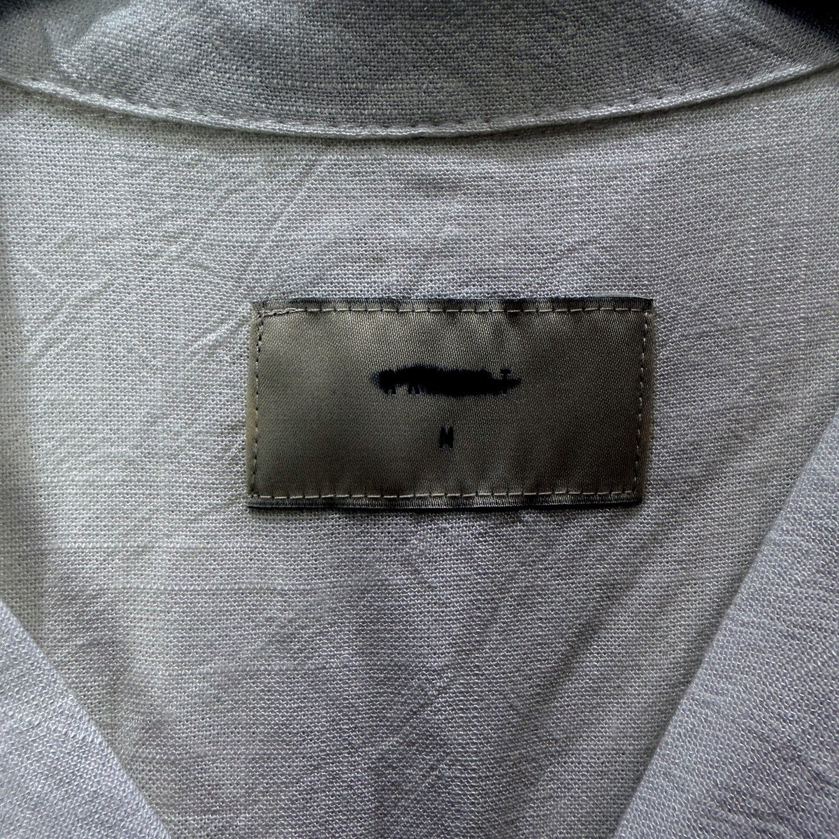 Arvust Mens Embroidered Button-Down Shirt White Floral Linen Viscose Size M NEW