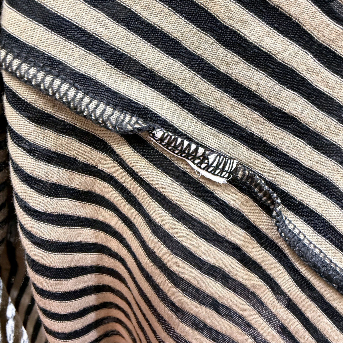 Zara Womens Striped Ruffle Puff Sleeve Blouse in Beige and Black, Size L