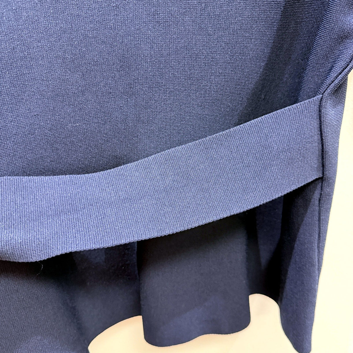 Witchery Womens Navy Pullover Sweatshirt Casual Knit Top Soft Comfortable Size S