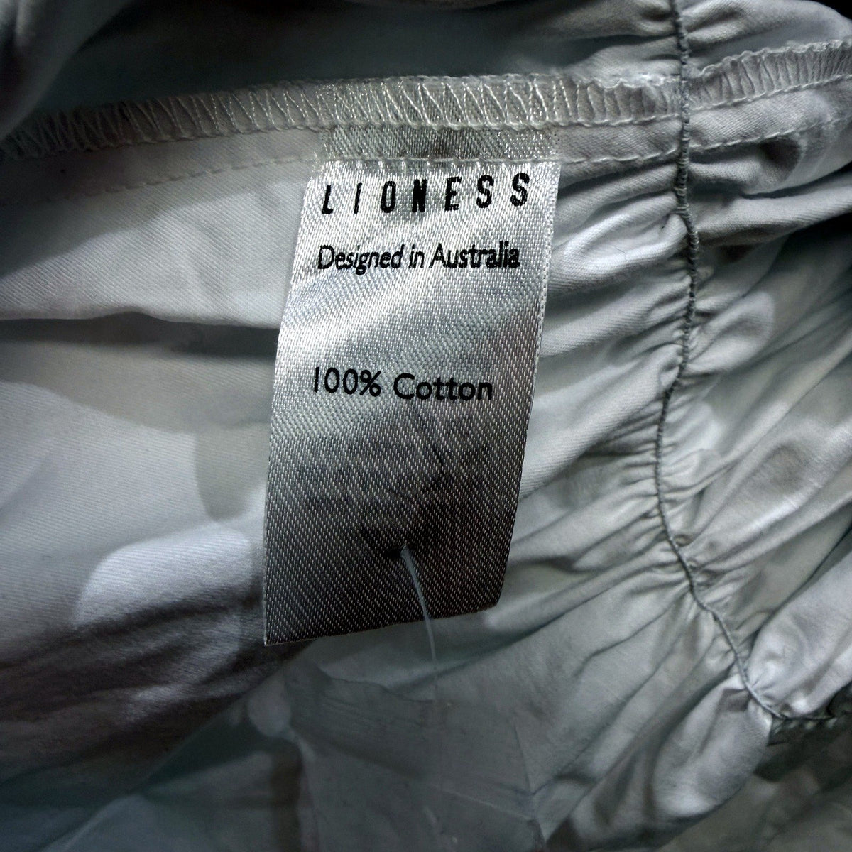 Lioness Womens Stretchy Waist Long Sleeve Shirt Pullover Jacket White Size M NEW