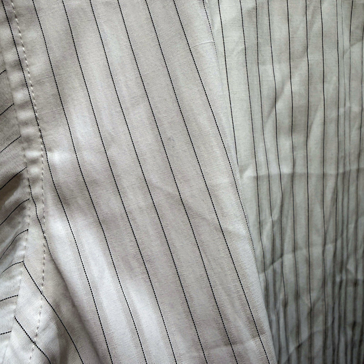 Subtitled Womens Button-Down Shirt White with Black Pinstripes Size M/L NEW