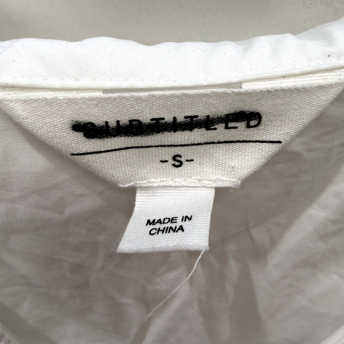 Subtitled Womens Cropped Wide Collar White Cotton Blouse, Size S NEW