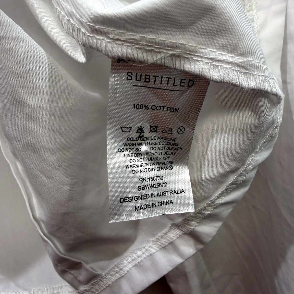 Subtitled Womens Cropped Wide Collar White Cotton Blouse, Size S NEW