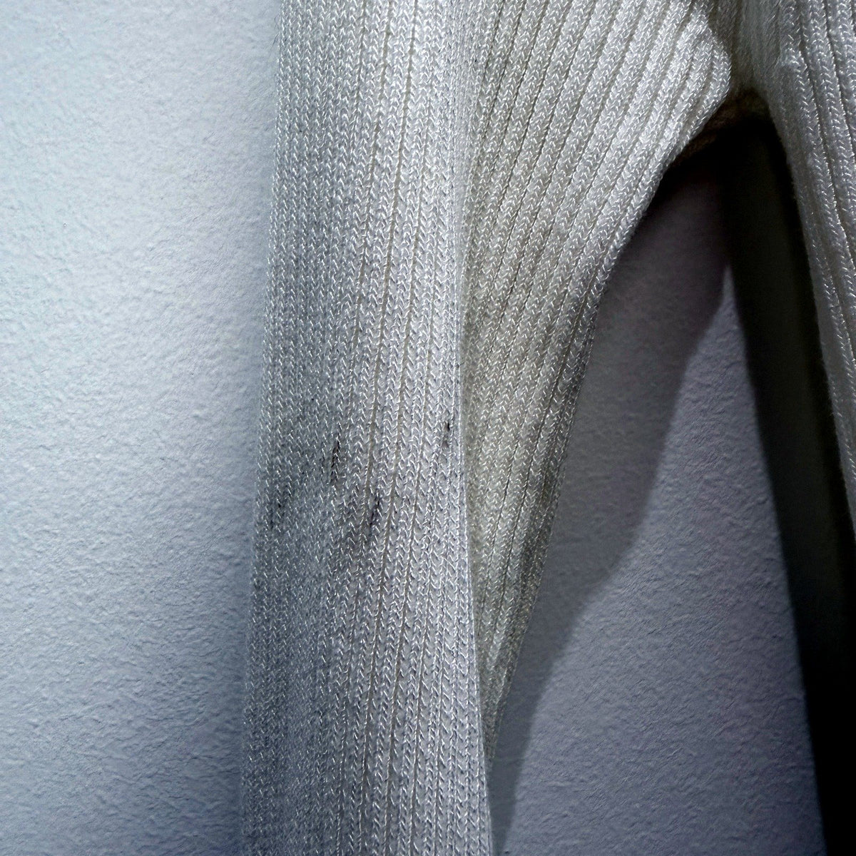 Subtitled Womens Ribbed Long Sleeve Cardigan Sweater in White, Size S NEW