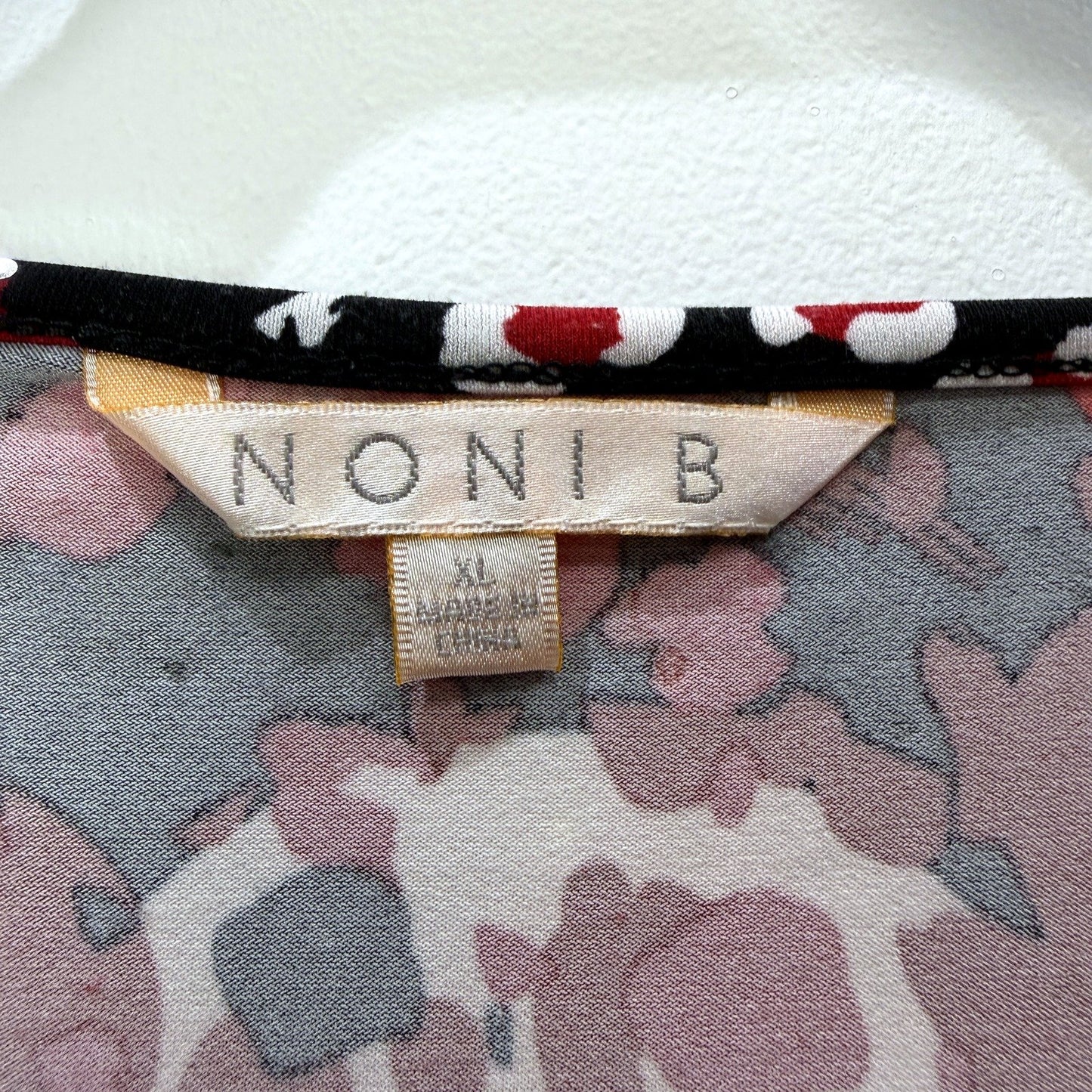 Noni B Womens Pullover Top Abstract Print Short Sleeve V-Neck Multi Color Size