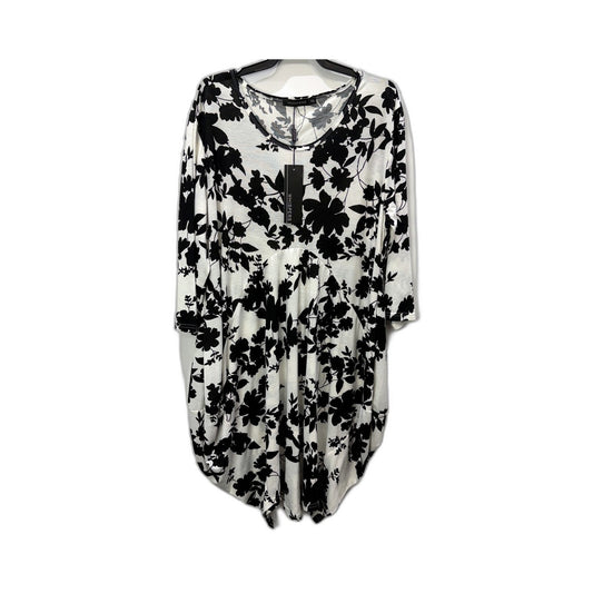 Whispers Womens Floral Print Dress Casual Feminine Lightweight Black and NEW