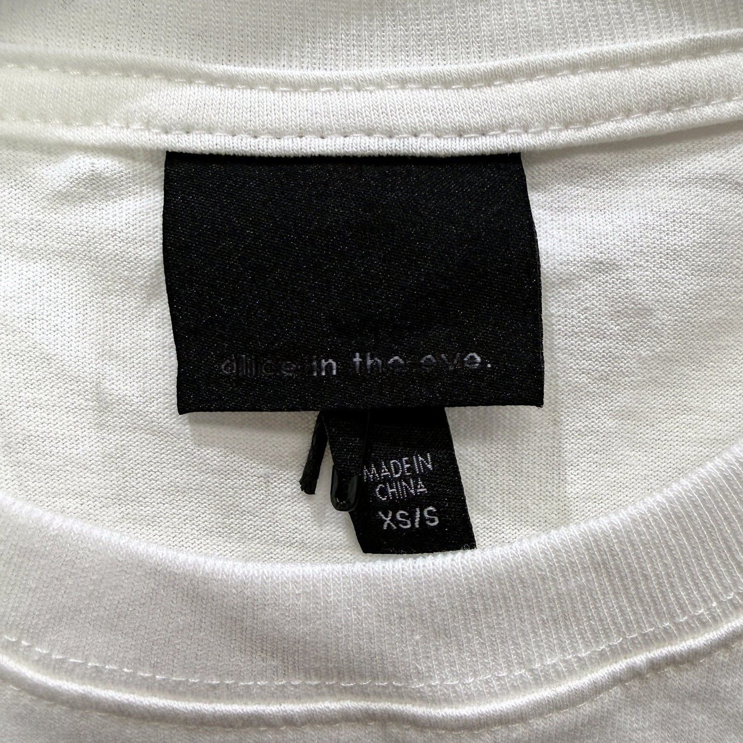 Alice in the eve Womens Graphic T-Shirt Cocktail Martini Print White Size XS NEW