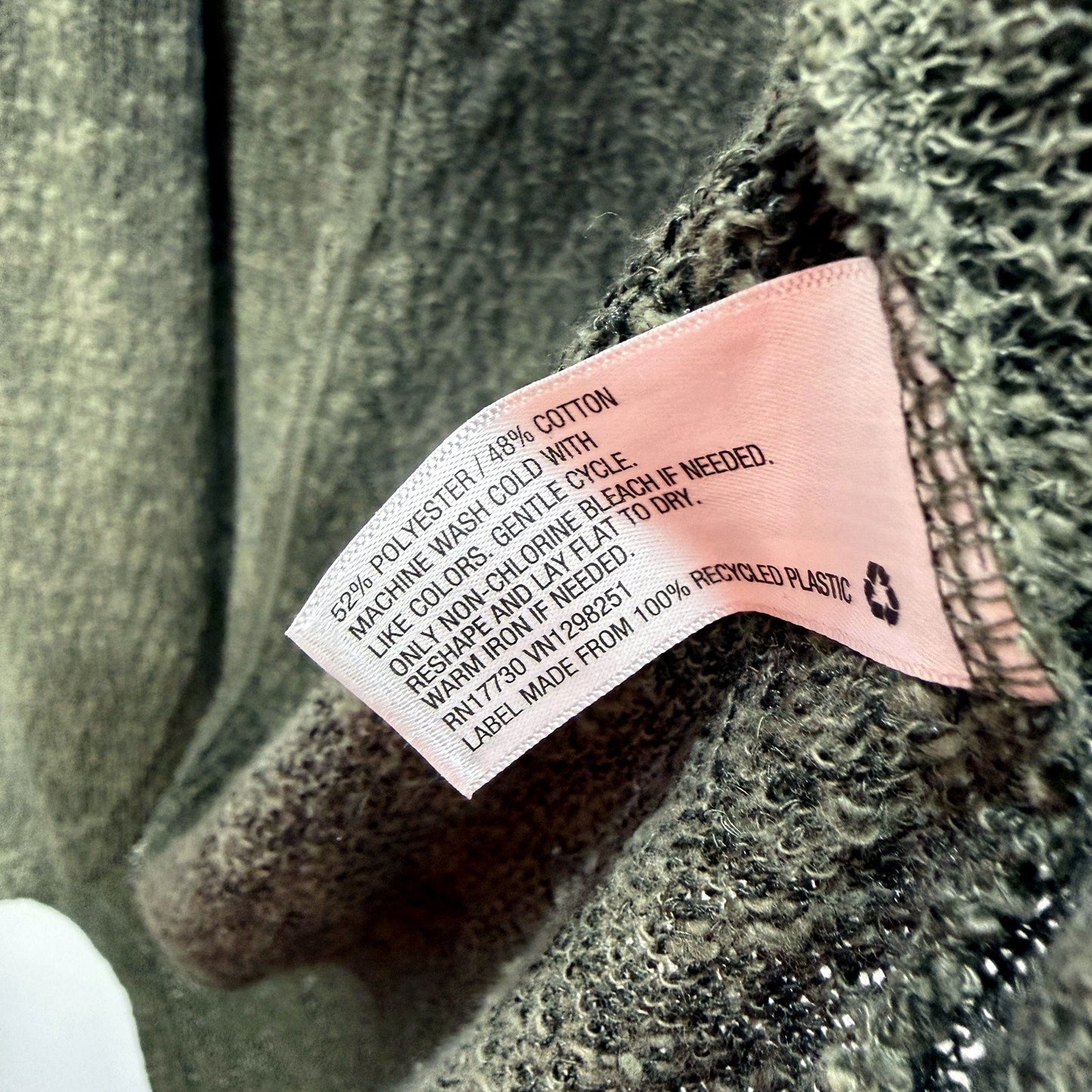 Mossimo Supply Co. Womens Oversized Cardigan Pullover Olive Green Size L/G
