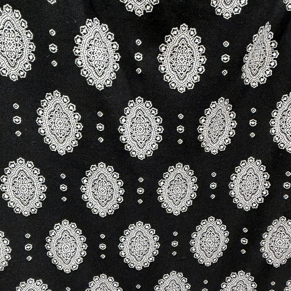 Rockmans Womens Pullover Tunic Black and White Paisley Print Relaxed Fit Size M