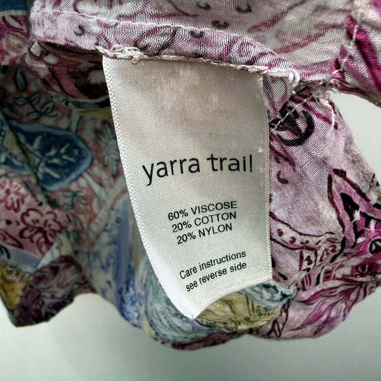Yarra Trail Womens Floral Print Patterned Blouse Colorful Viscose Shirt Size 12
