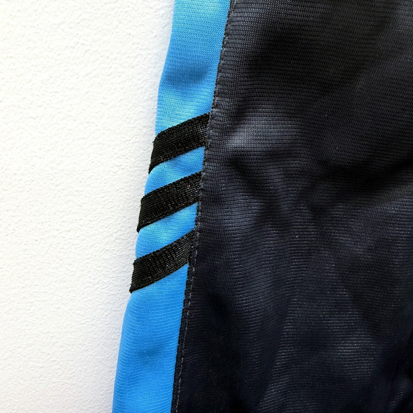 adidas Boys Athletic Shorts Black Blue Activewear Gym Workout Size M/S Size