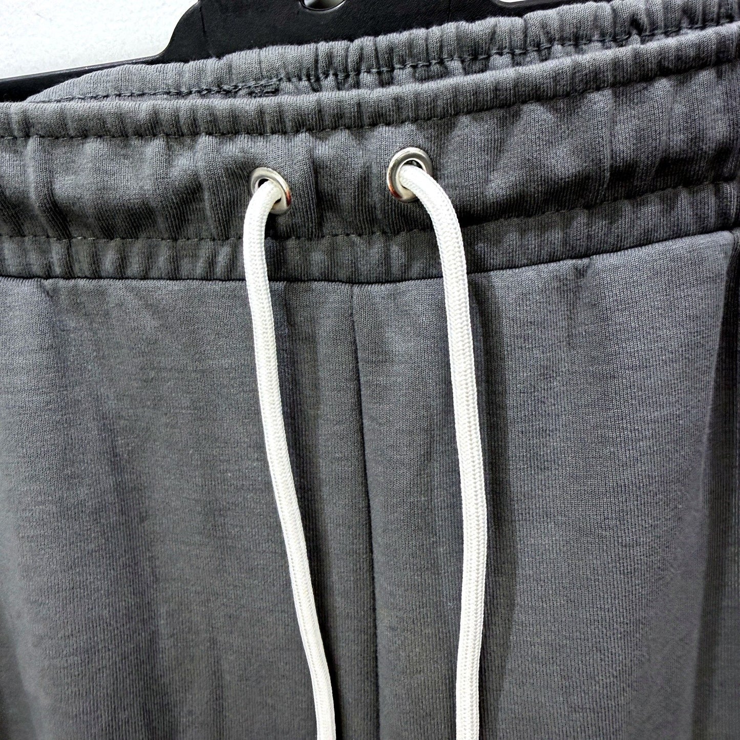 Nike Mens Grey Sweatpants - Comfortable Athletic Lounge Pants S