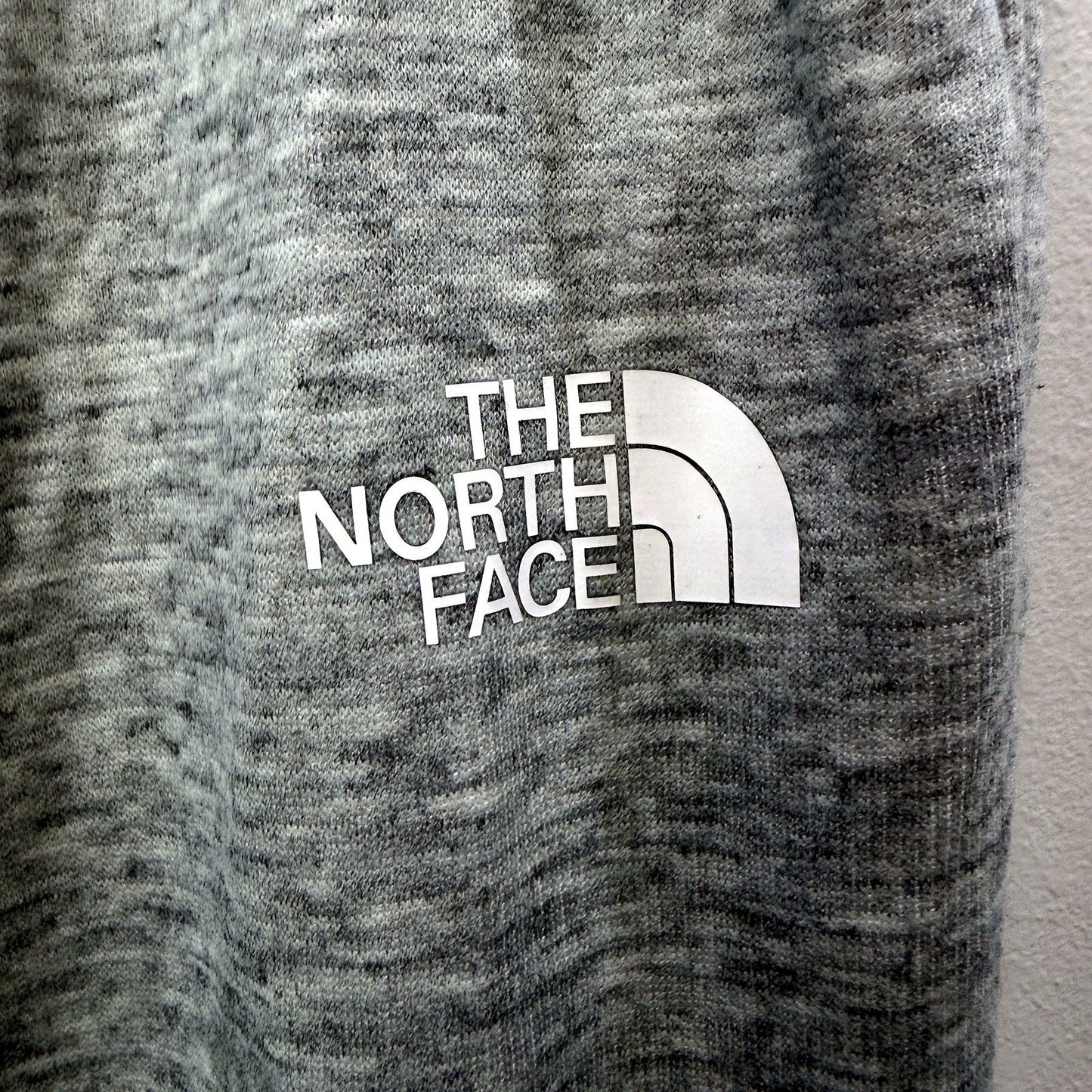 The North Face Mens Gray Sweatpants with Drawstring and Elastic Cuffs - Size L