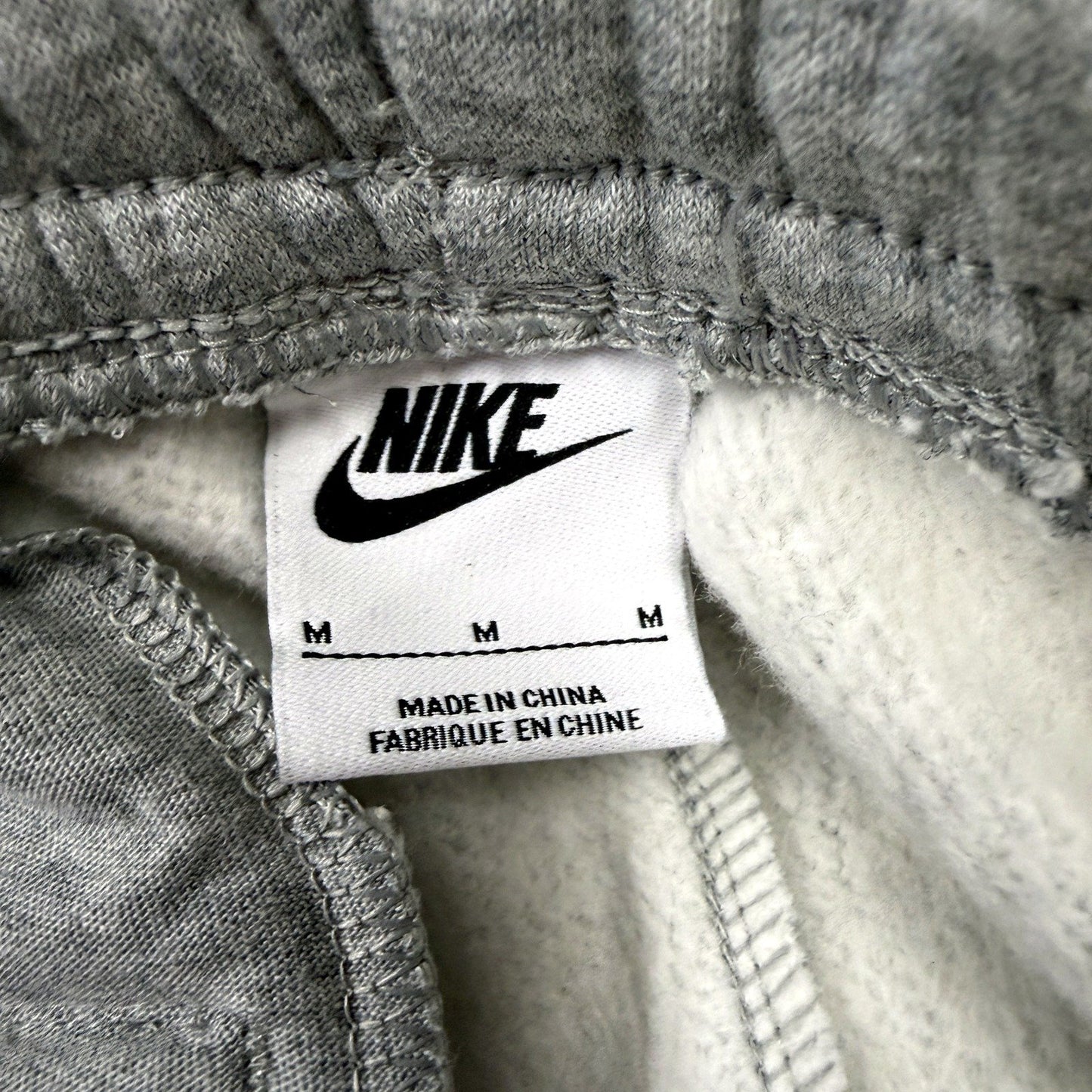 Nike Mens Gray Sweatpants - Comfortable Athletic Joggers Size M