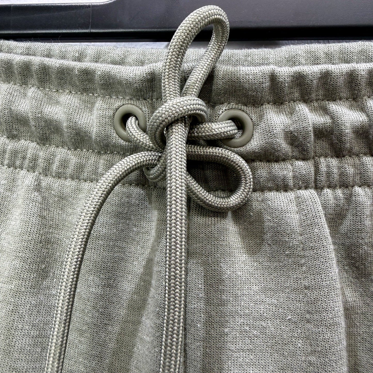 Nike Mens Green Sweatpants with Drawstring Pockets, XL Size