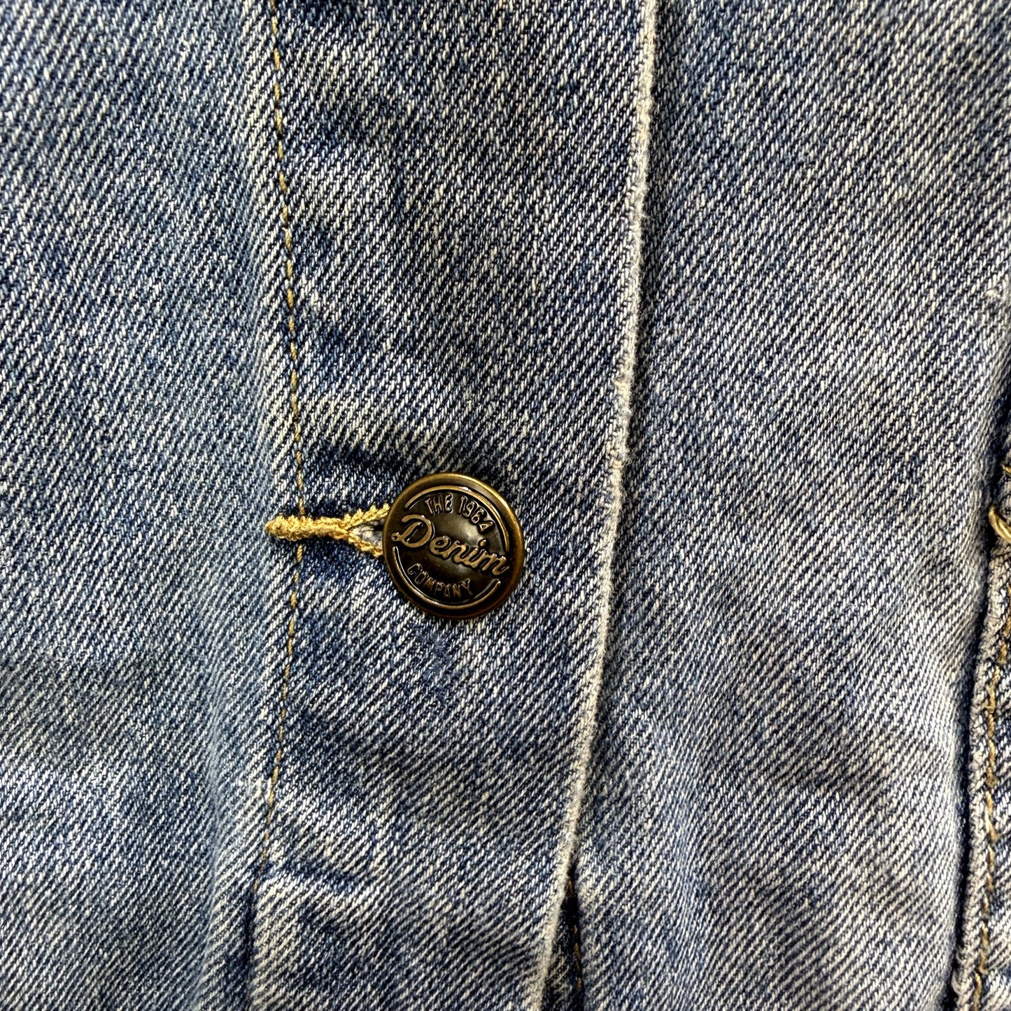 The 1964 Denim Company Womens Cropped Jacket in Blue, Size 16