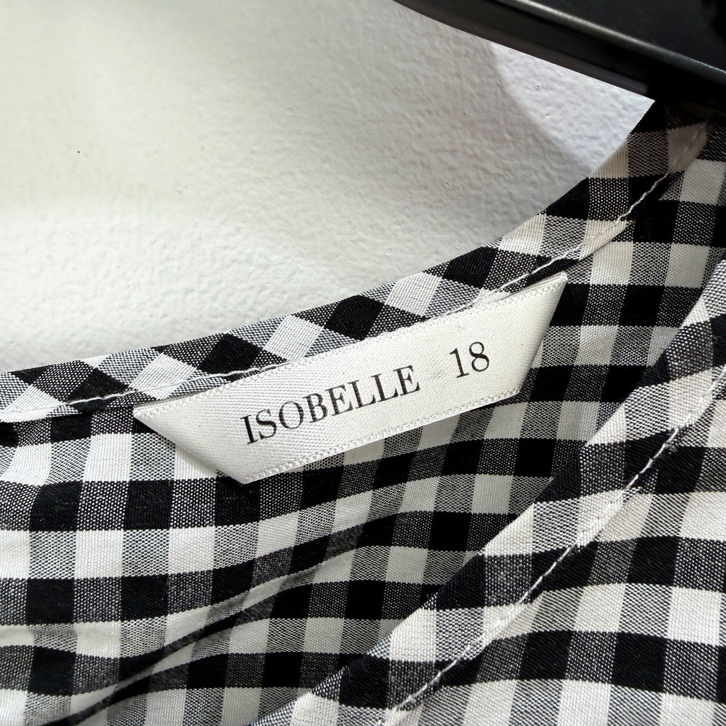 Isobelle Womens Gingham Blouse Puff Sleeve Tie Neck Checkered Shirt Sz 18 NEW
