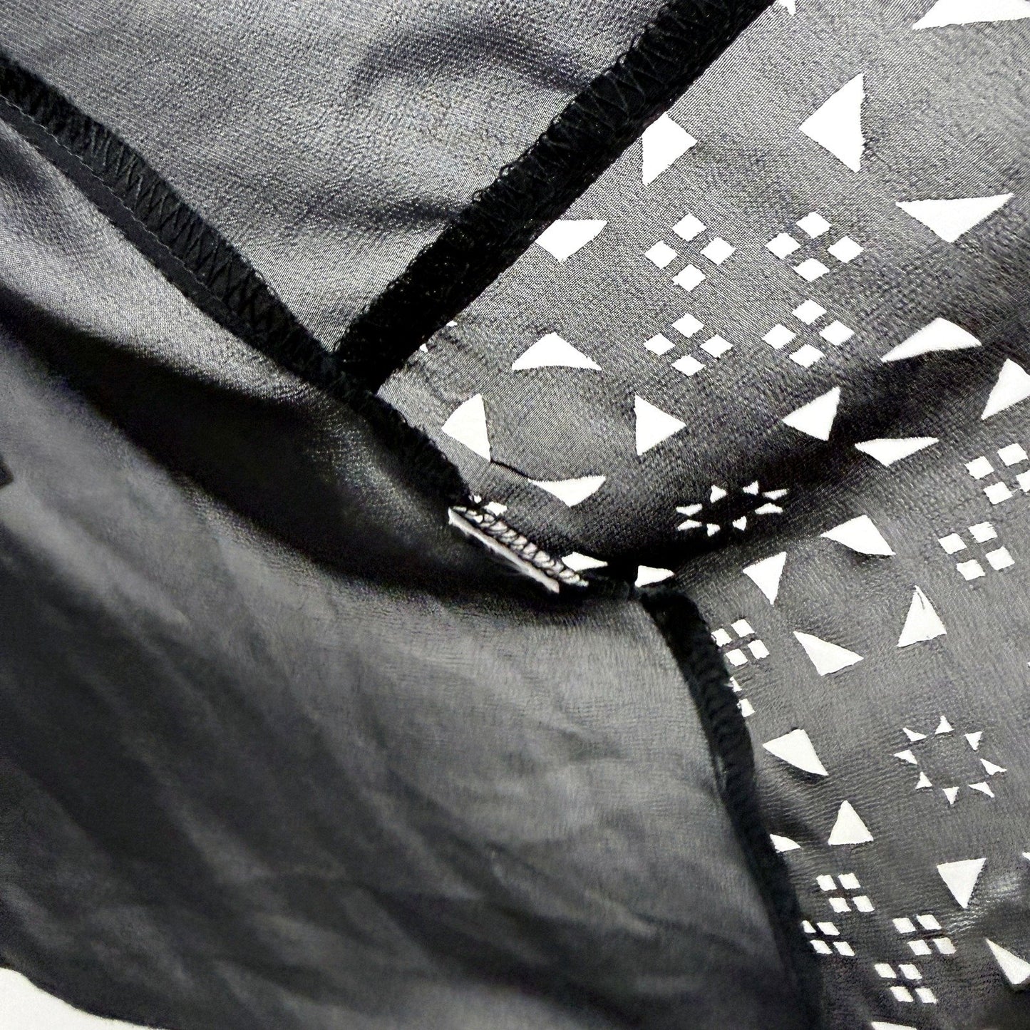 Wishstone Womens Sheer Geometric Laser Cut Open Front Kimono Jacket Black Size L