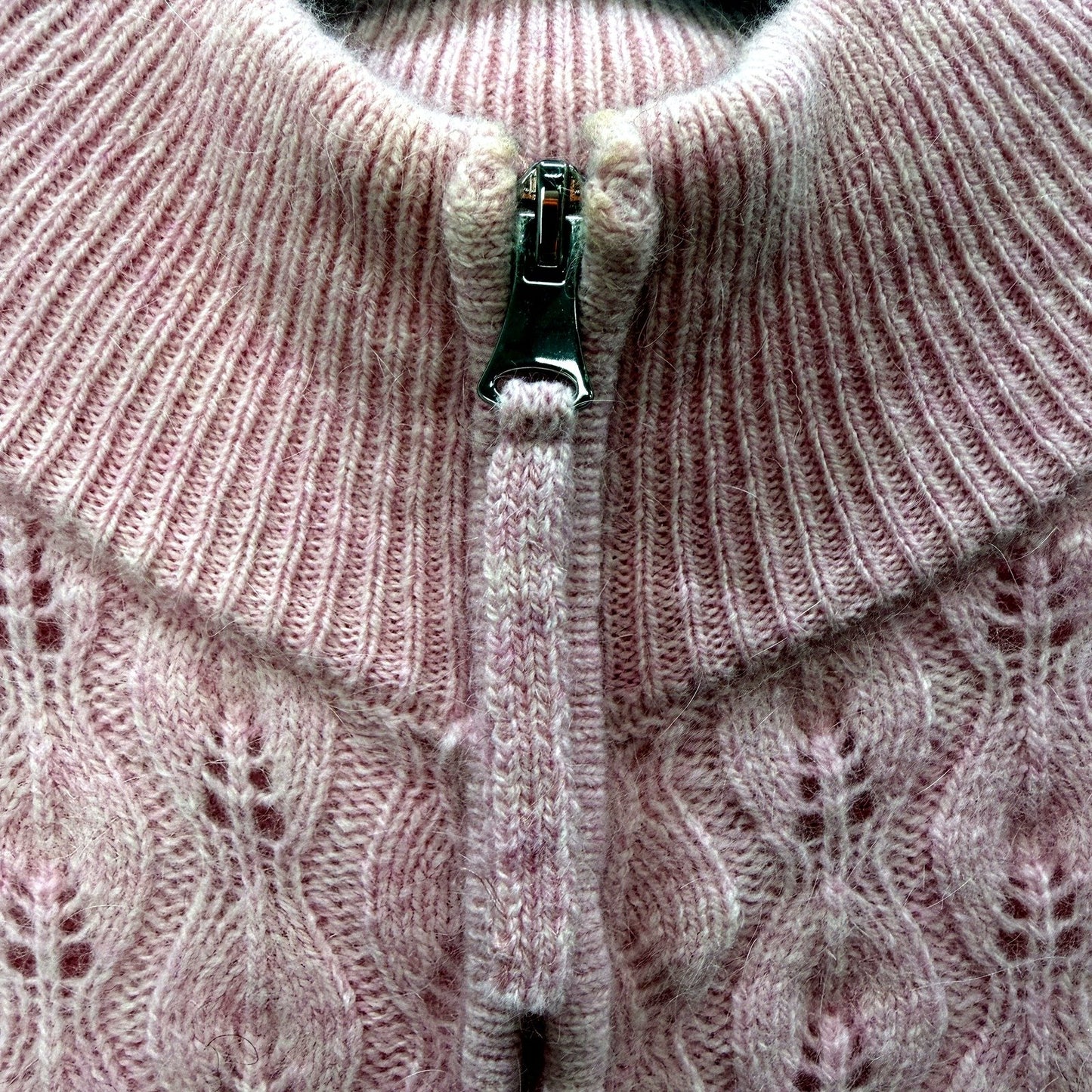 Fellahamilton Womens Pink Pullover Sweater Soft Lambswool Turtleneck Size M