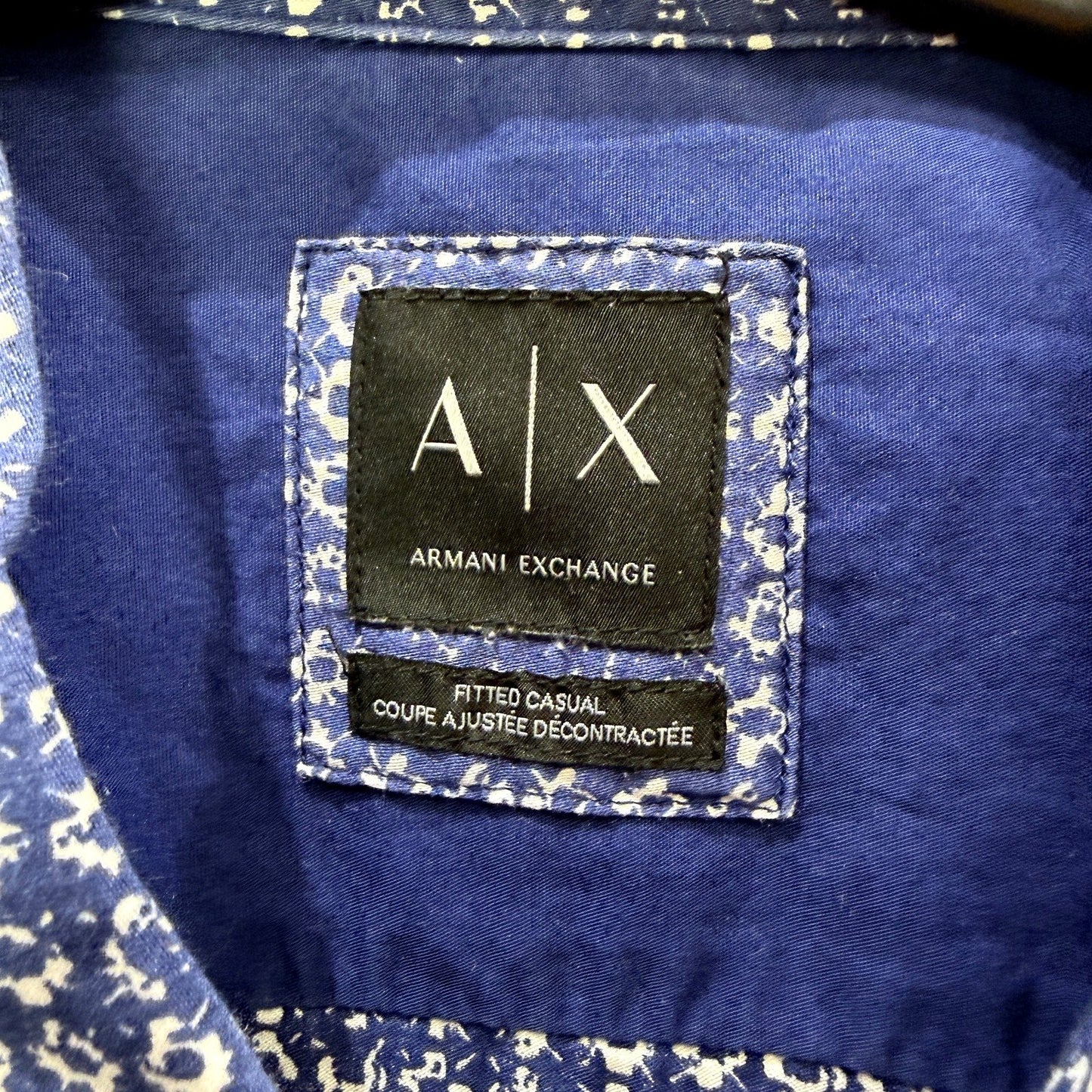 Armani Exchange Mens Button-Down Shirt Casual Cotton Blue and White Size S