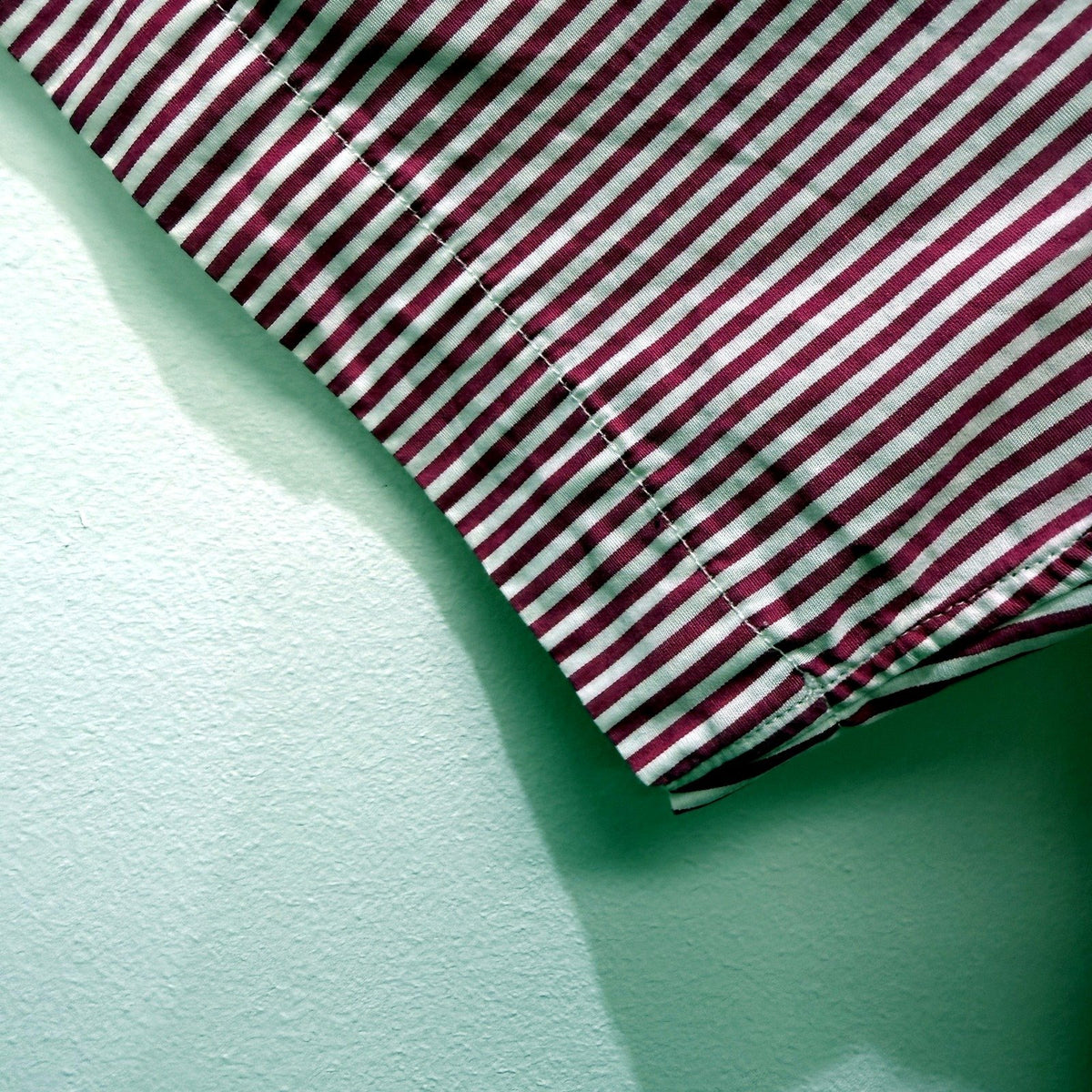 Ralph Lauren Mens Button-Down Shirt in Pink and White Striped, Size M NEW