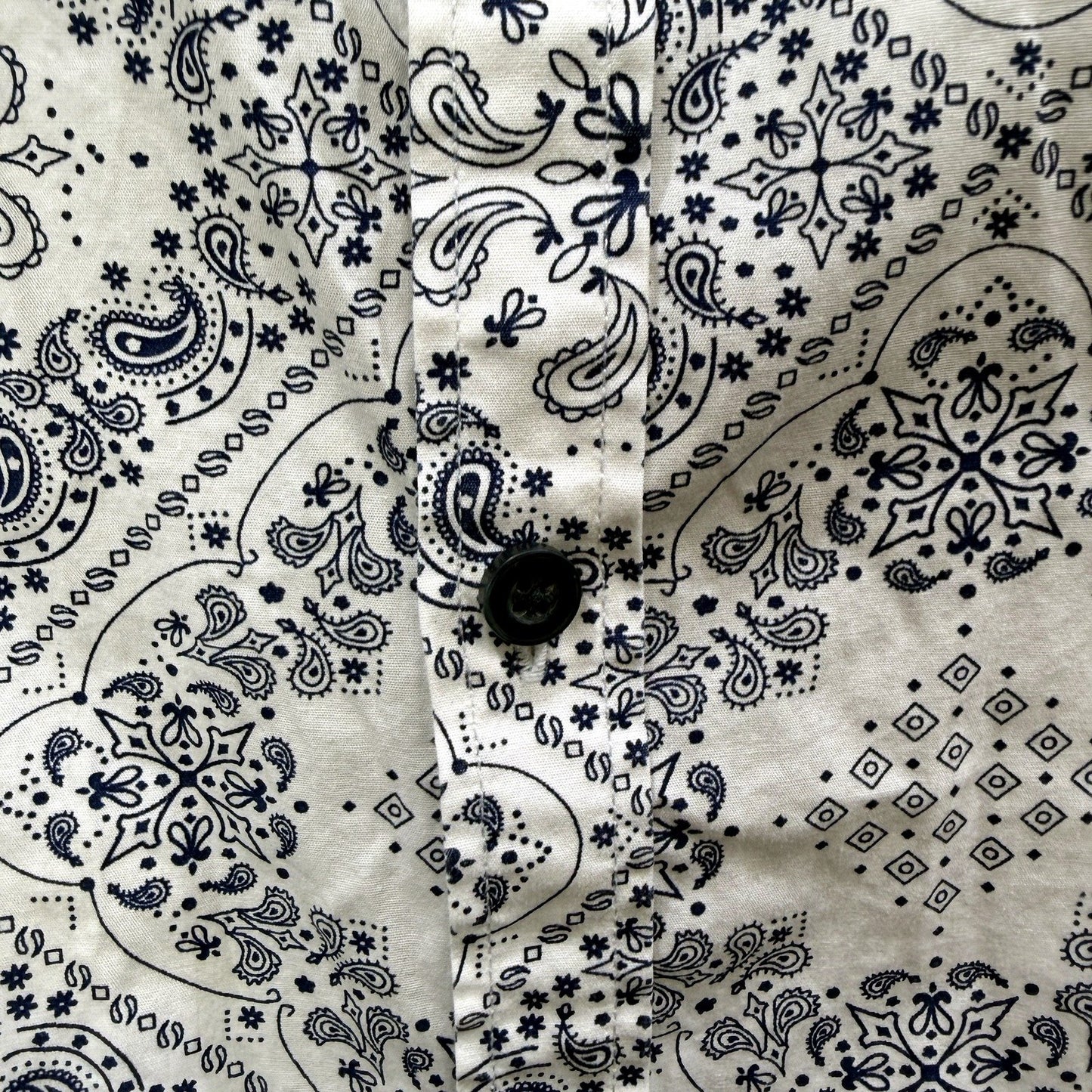 Connor Mens Button-Down Shirt Black and White Paisley Cotton Casual Size XS NEW